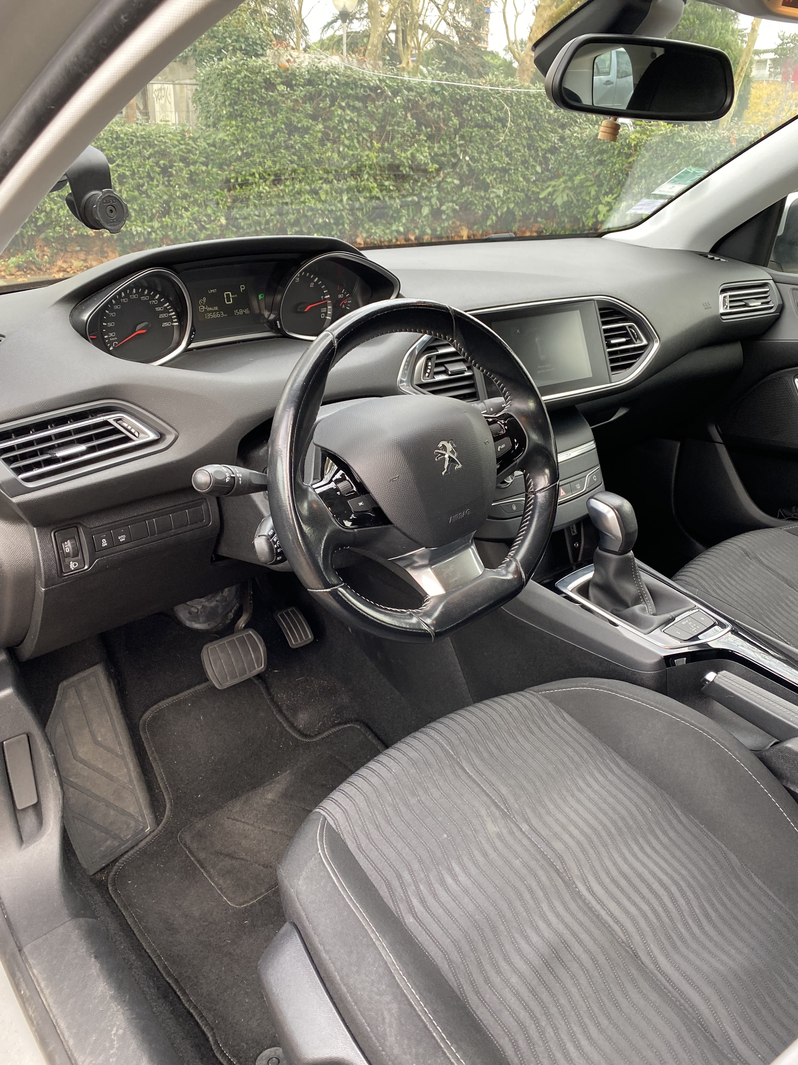 Peugeot 308 SW avec Chaines