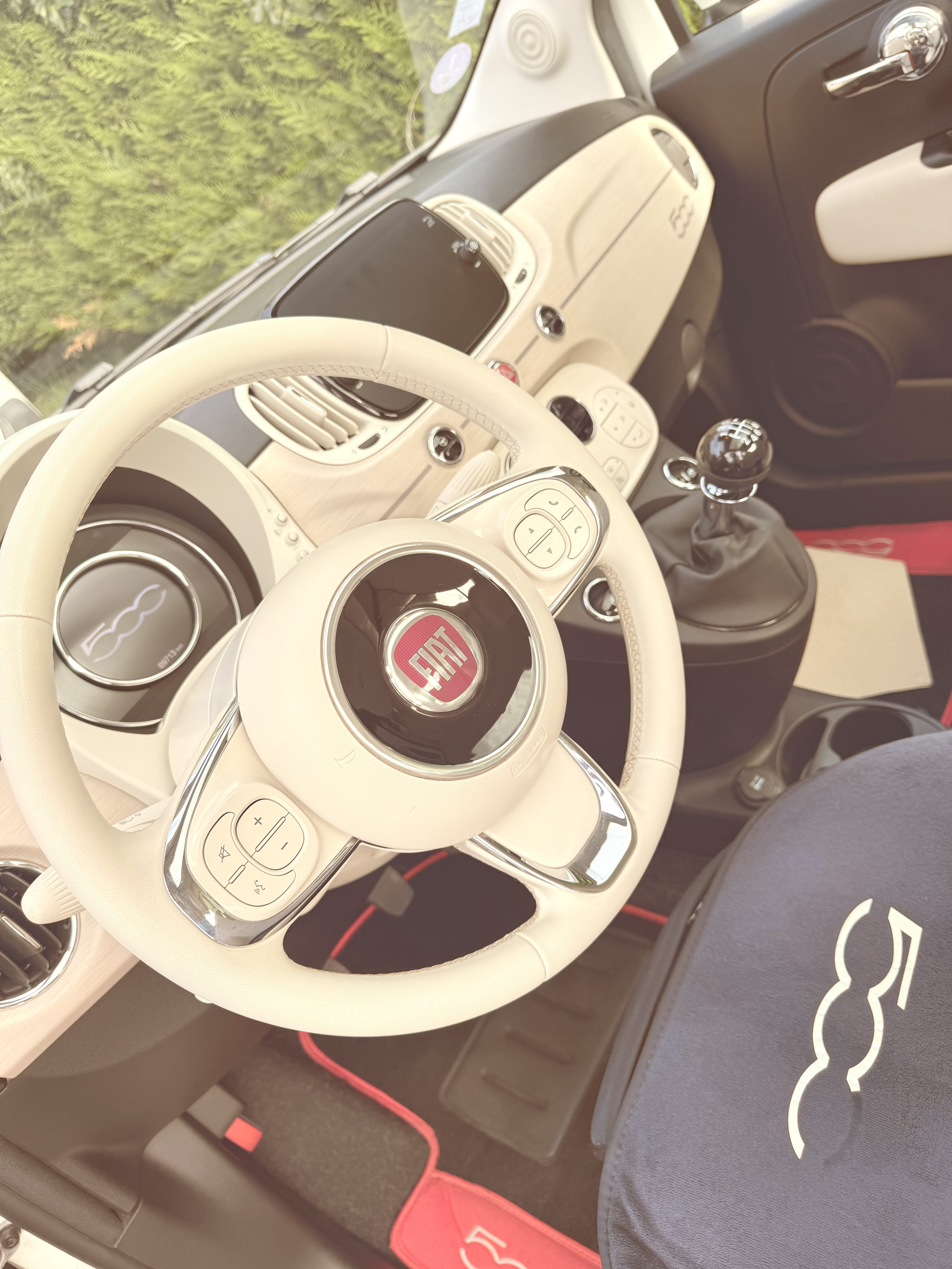 Fiat 500 Hybride avec GPS