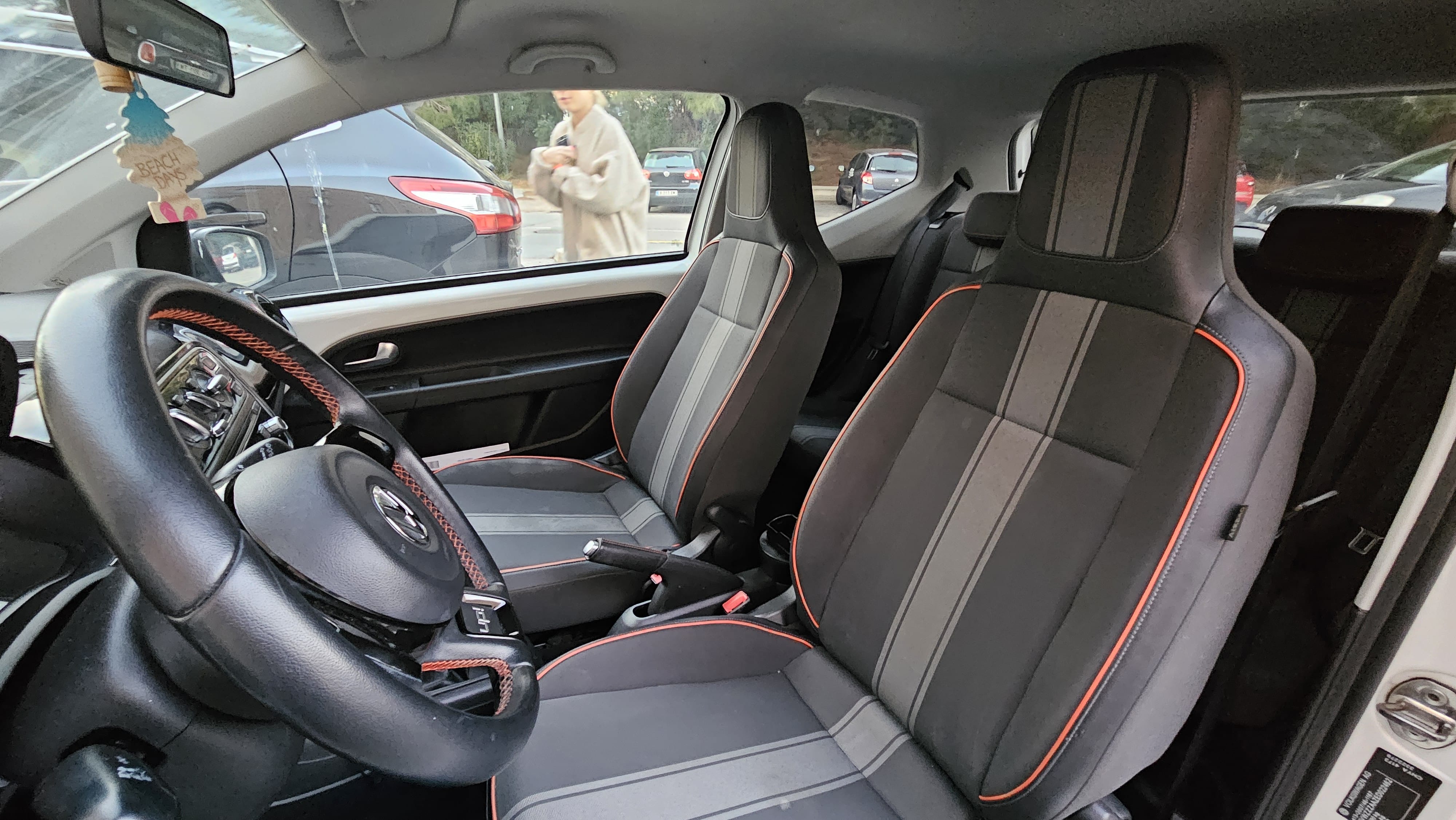 Volkswagen Up! avec Climatisation