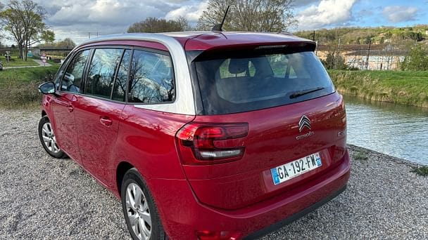 Citroen C4 Grand Spacetourer 7 places HDI - PARKING AEROPORT avec Régulateur de vitesse