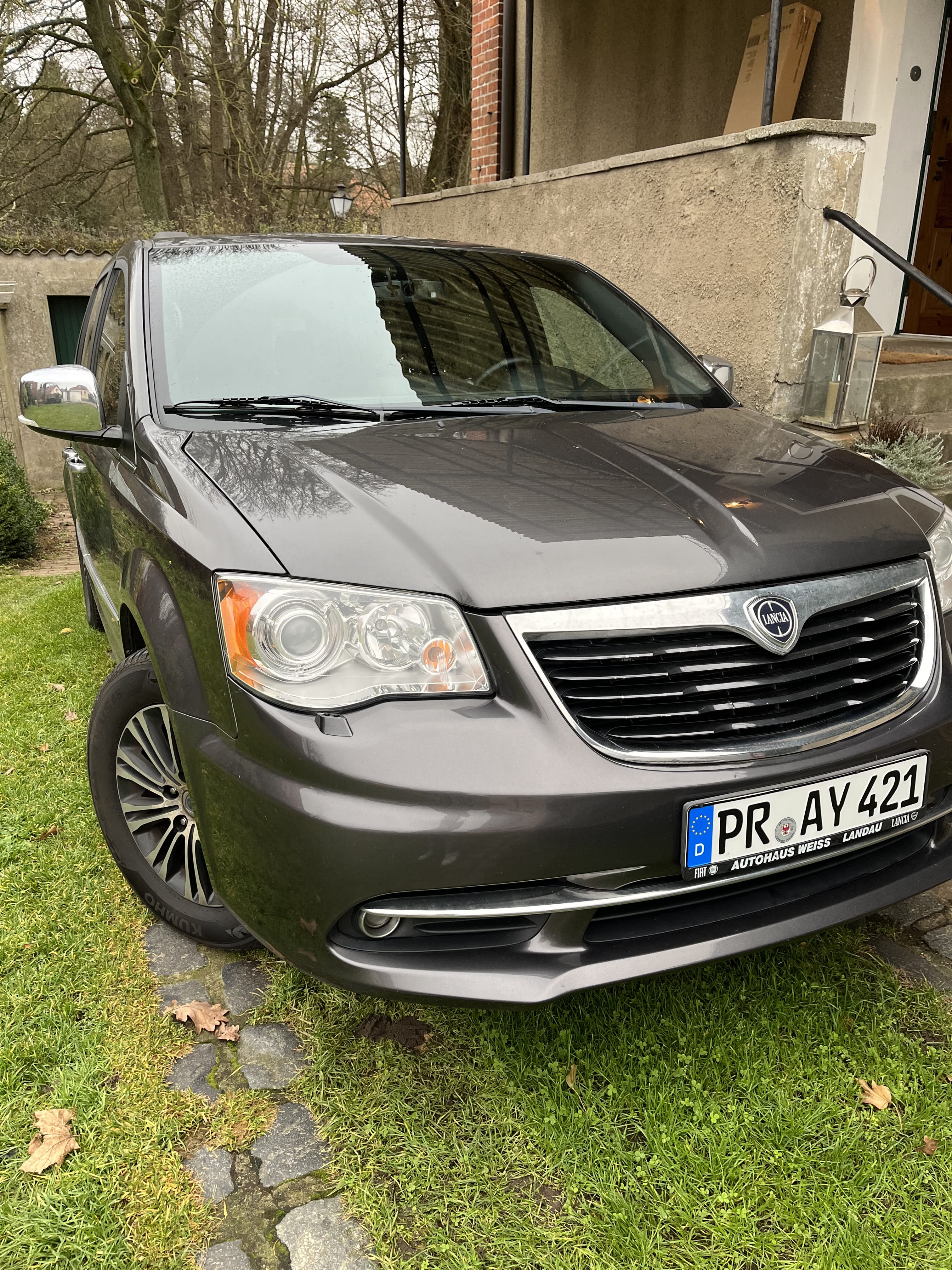 Lancia Voyager, 2015, Diesel, Automatik, 7 Sitze