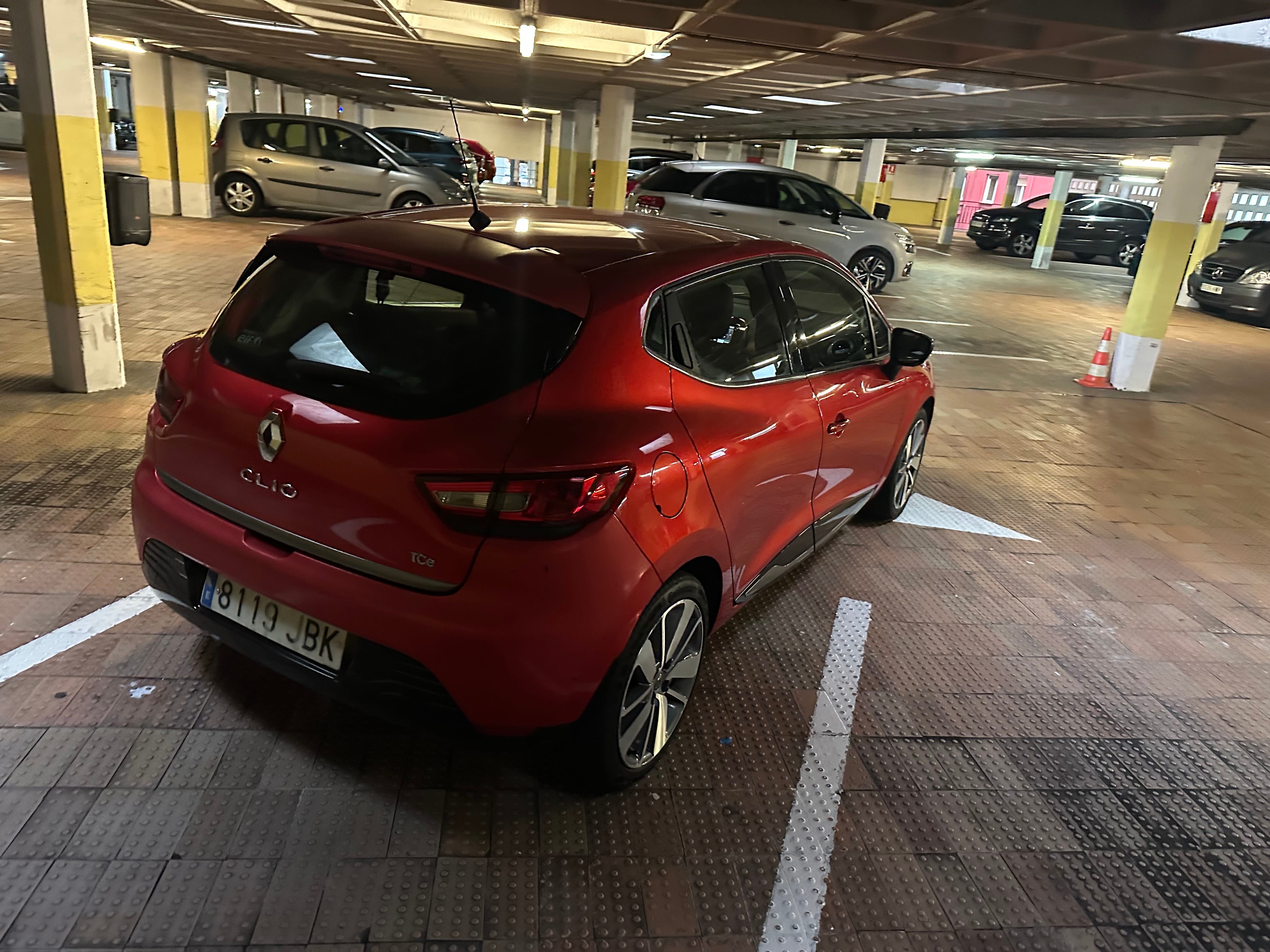 Renault Clio con Cámara de marcha atrás