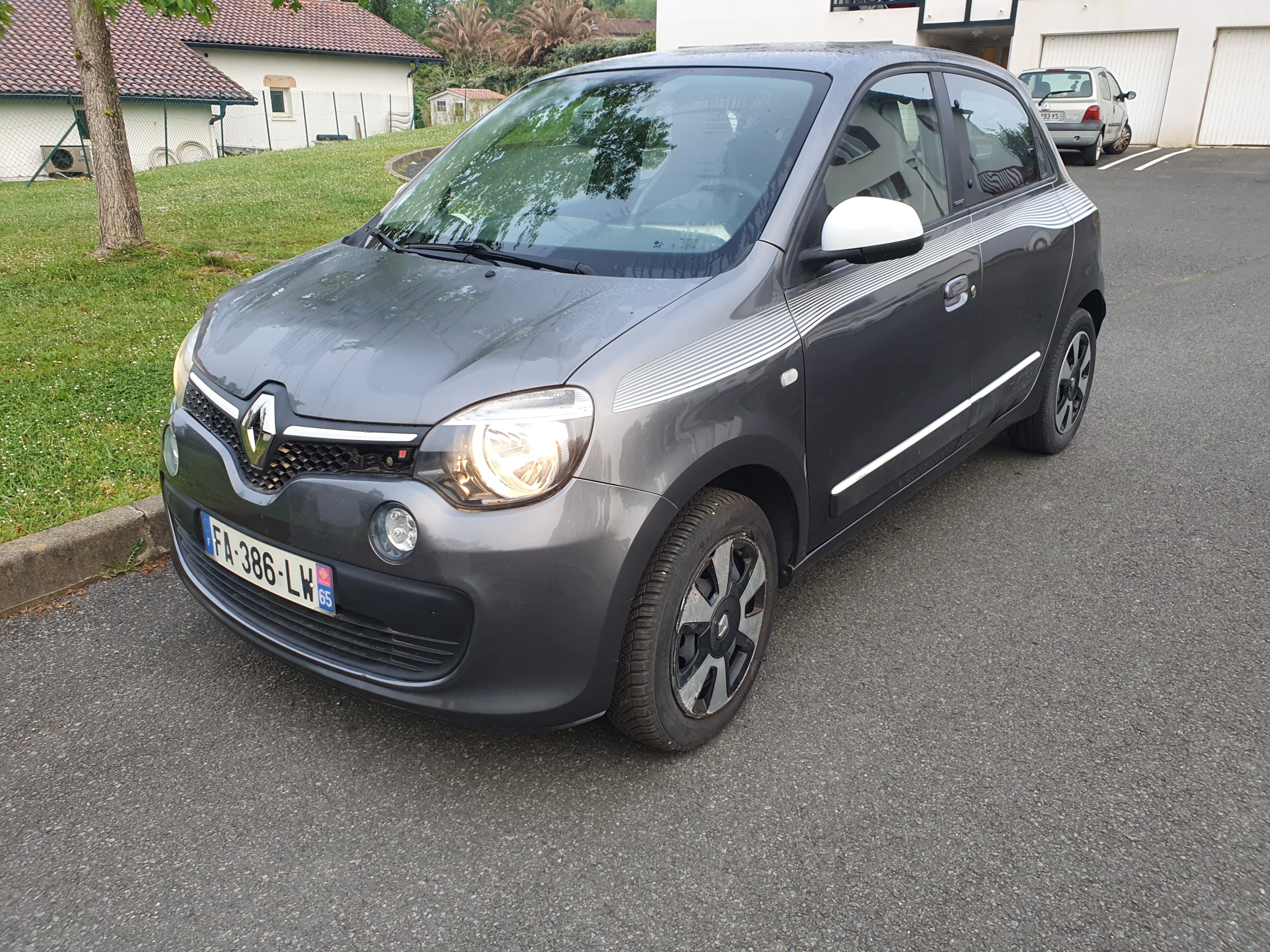 Renault Twingo II, 2018, Essence 95
