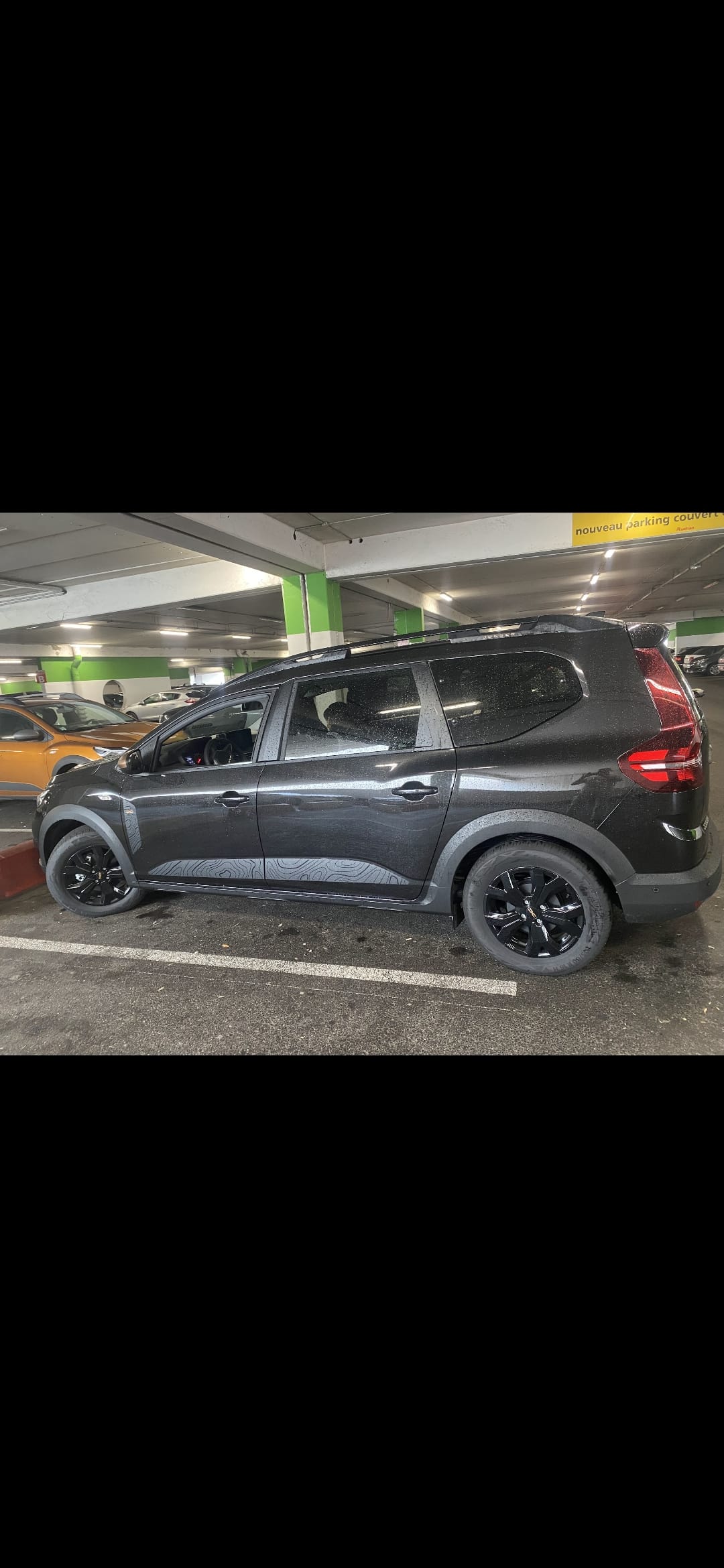 Dacia Jogger 7 p ESSENCE/GPL avec Climatisation