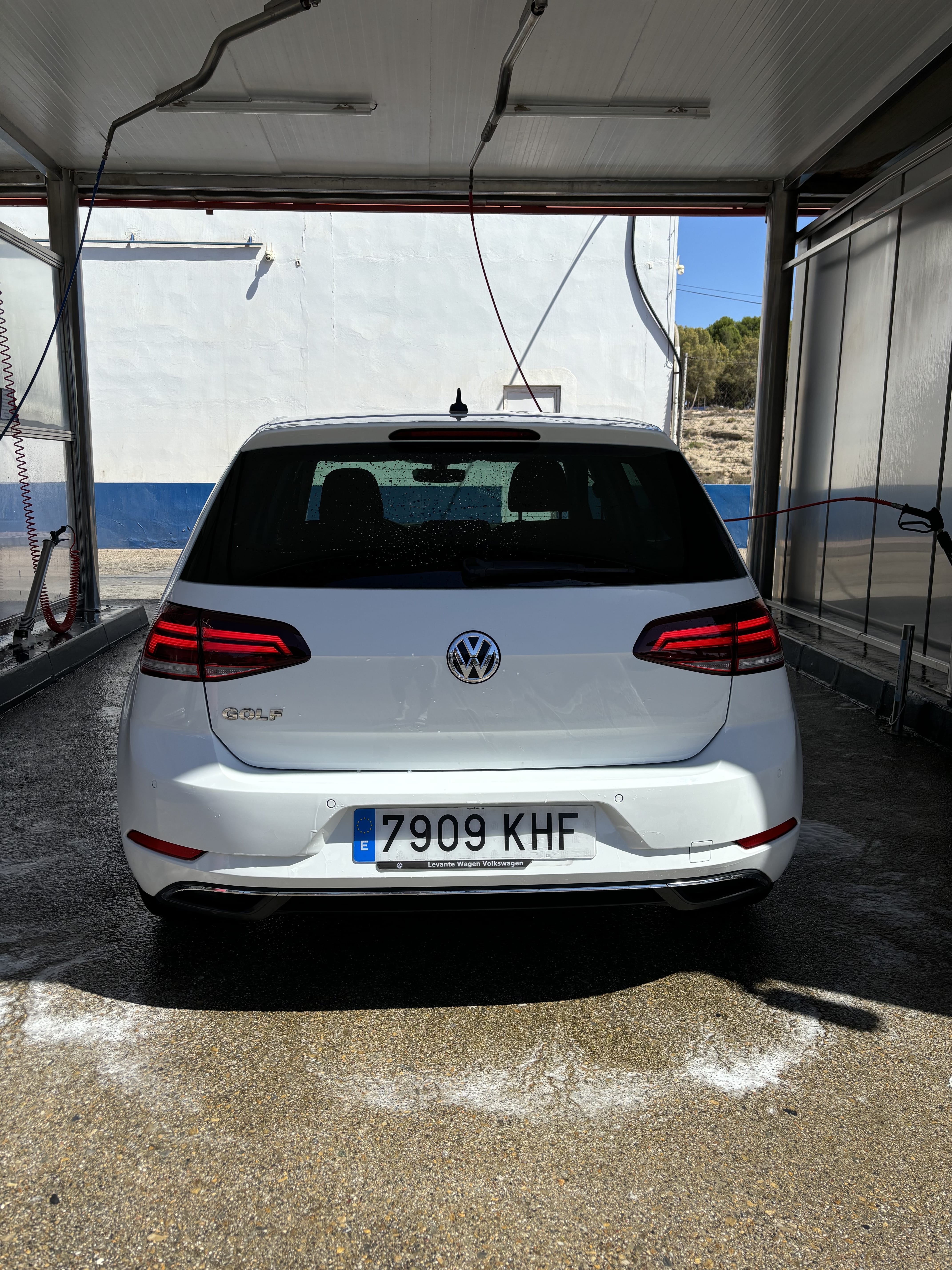 Volkswagen Golf 2.0 150 cv con Audio Bluetooth