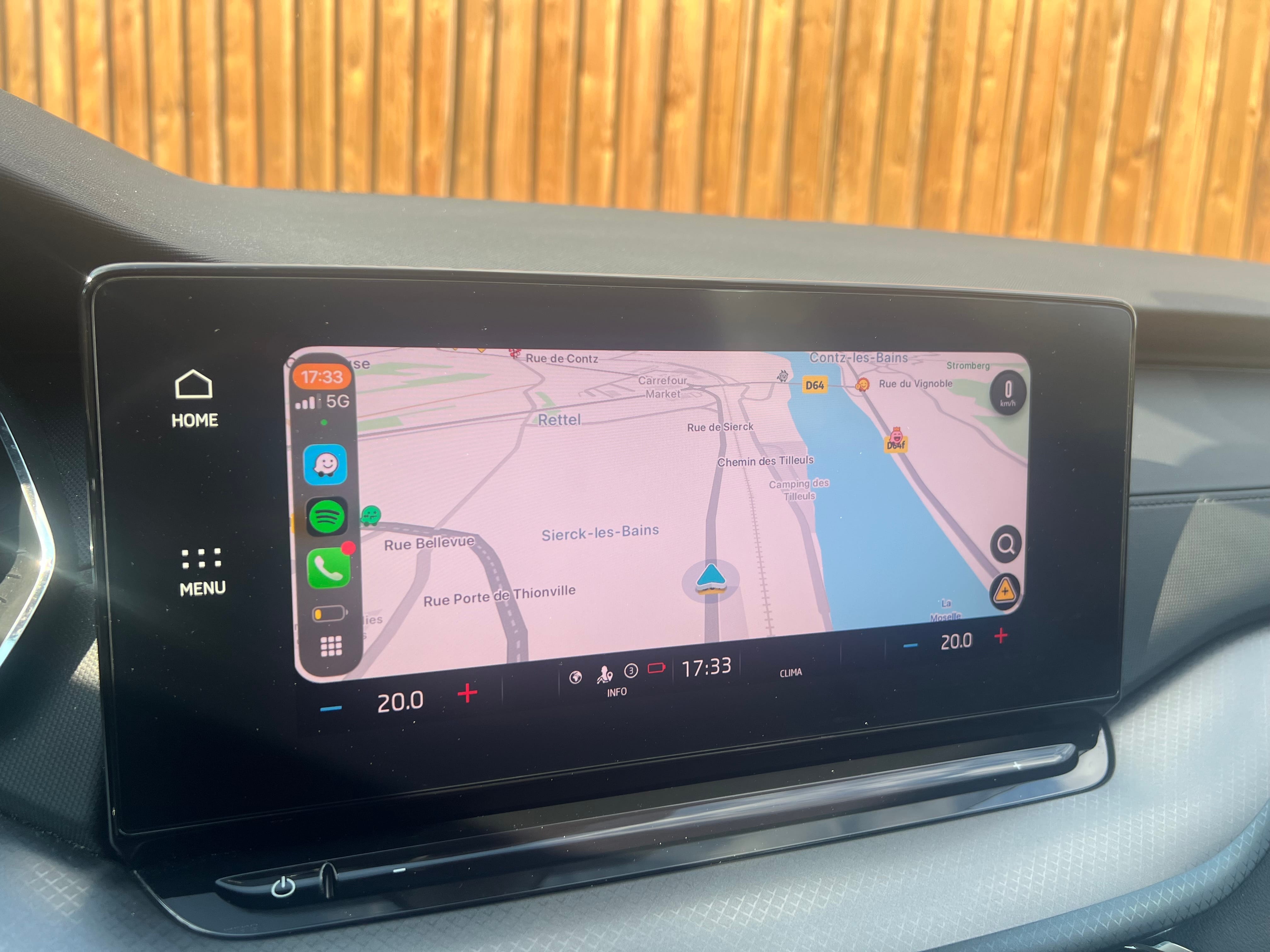 Skoda Octavia Combi 1.5 TDI 150cv DSG (automatique) avec Audio Bluetooth