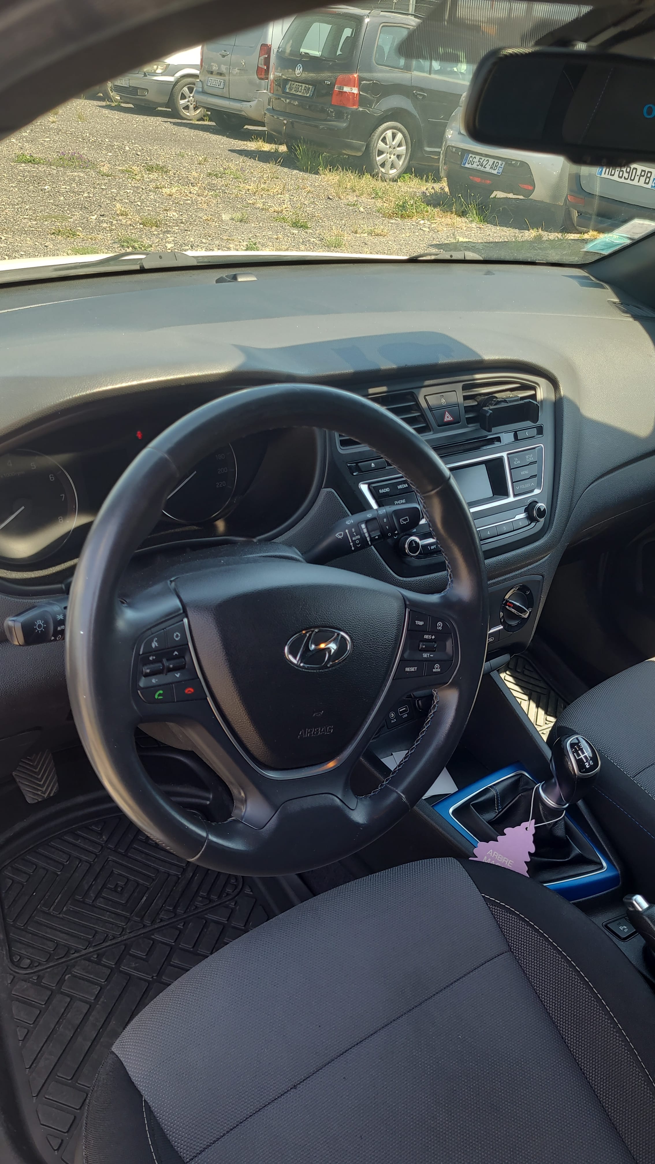 Hyundai i20 1.2 essence avec Siège bébé