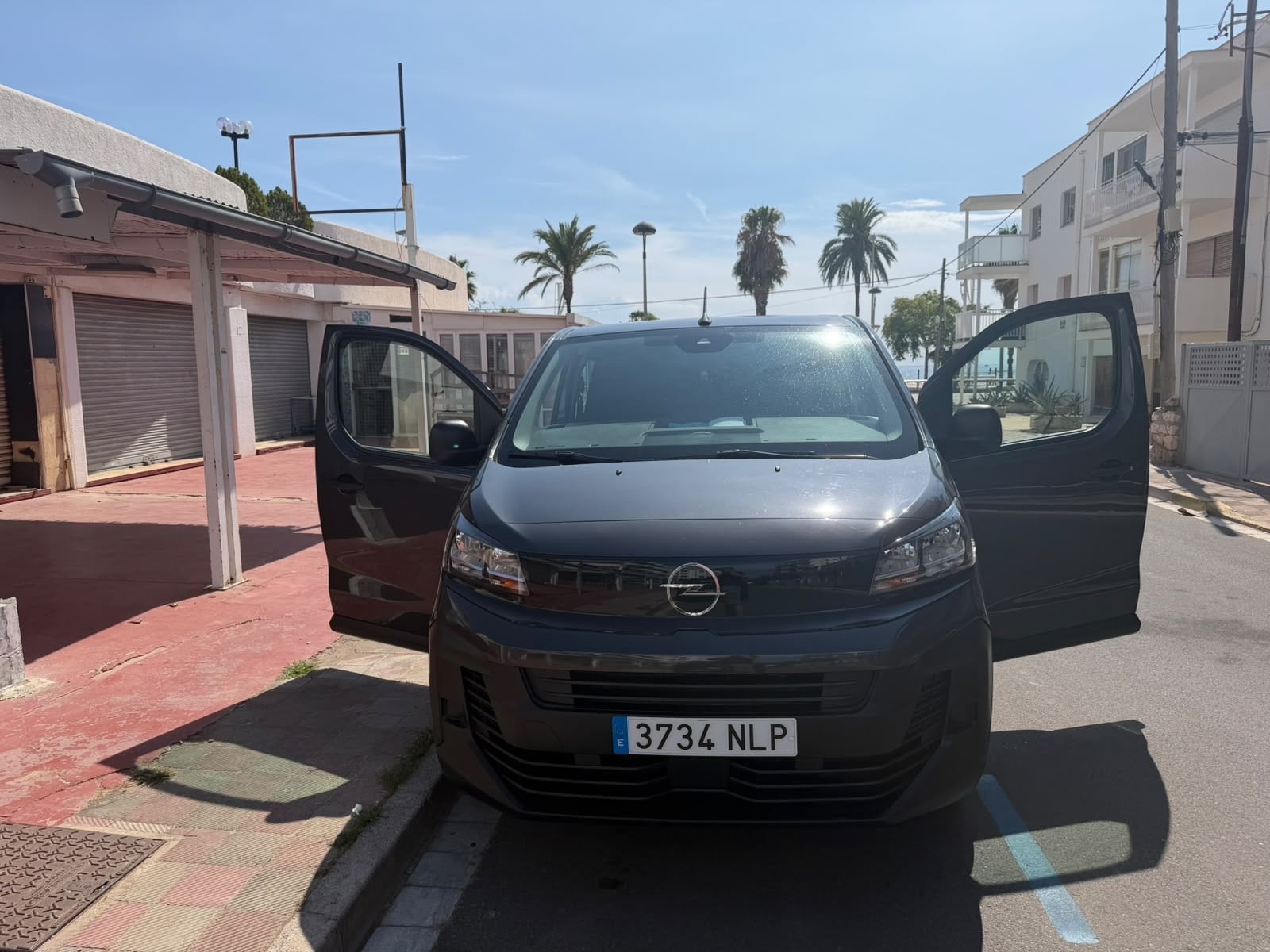 Opel Vivaro con Portabicicletas
