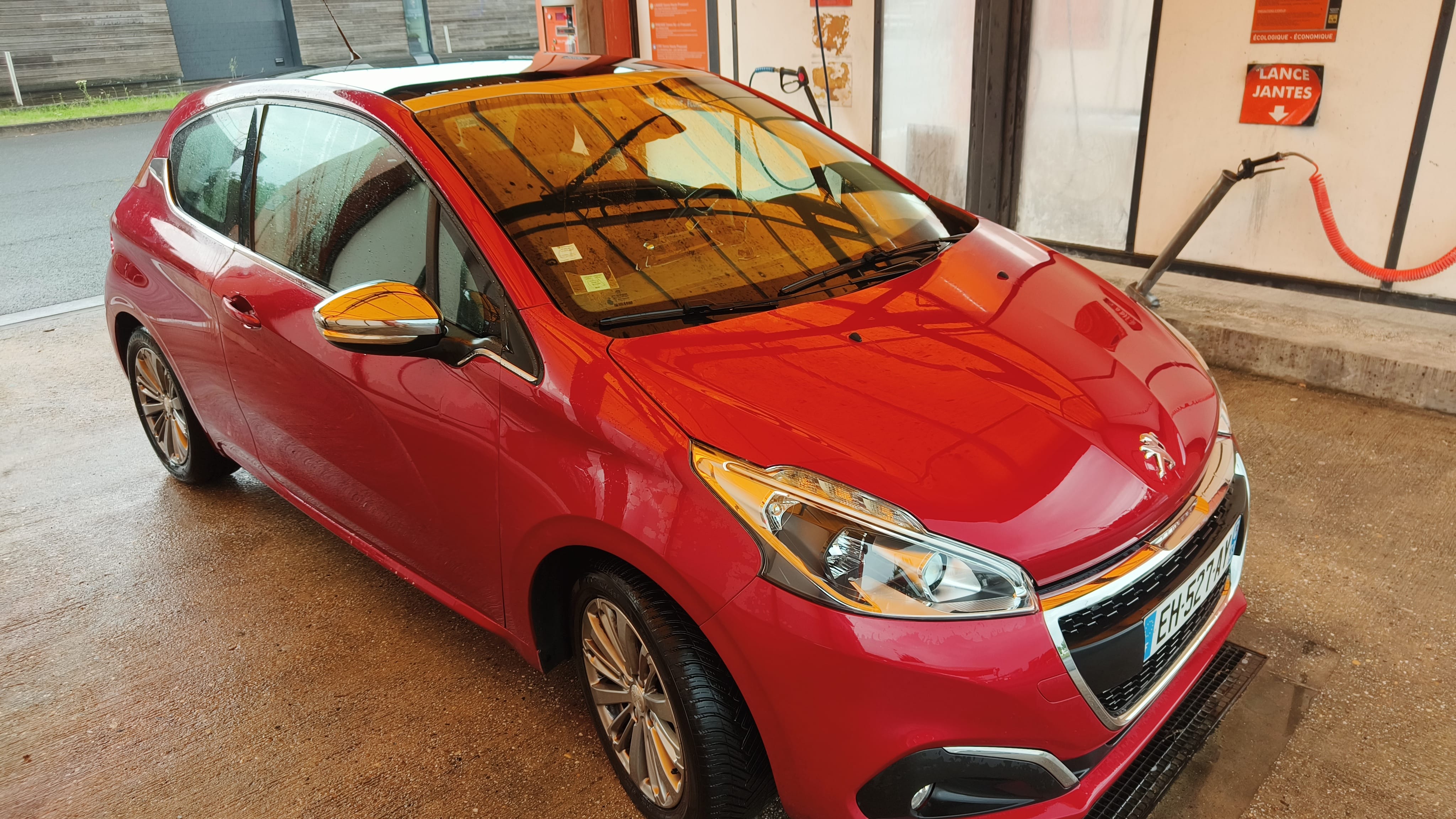Peugeot 208 1.2l Puretech 110cv, 2016, Essence 95