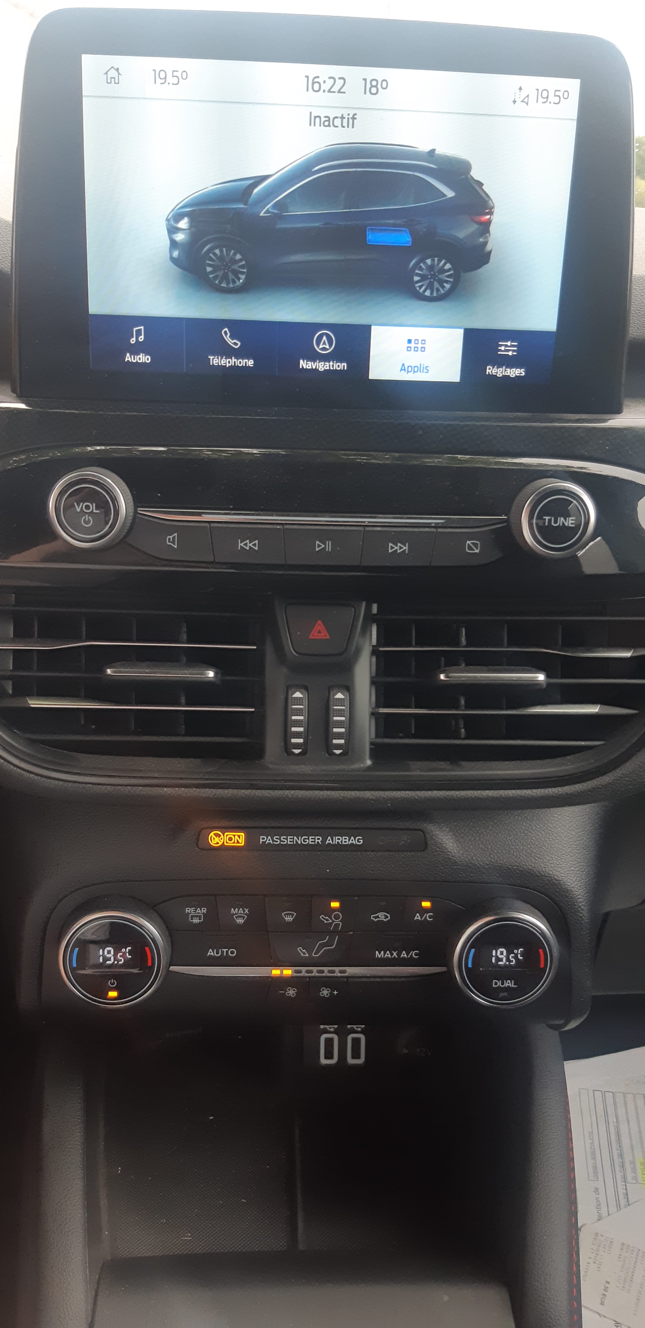 Ford Kuga 2.5L Hybride E85 190cv finition ST LINE avec Pneus neige