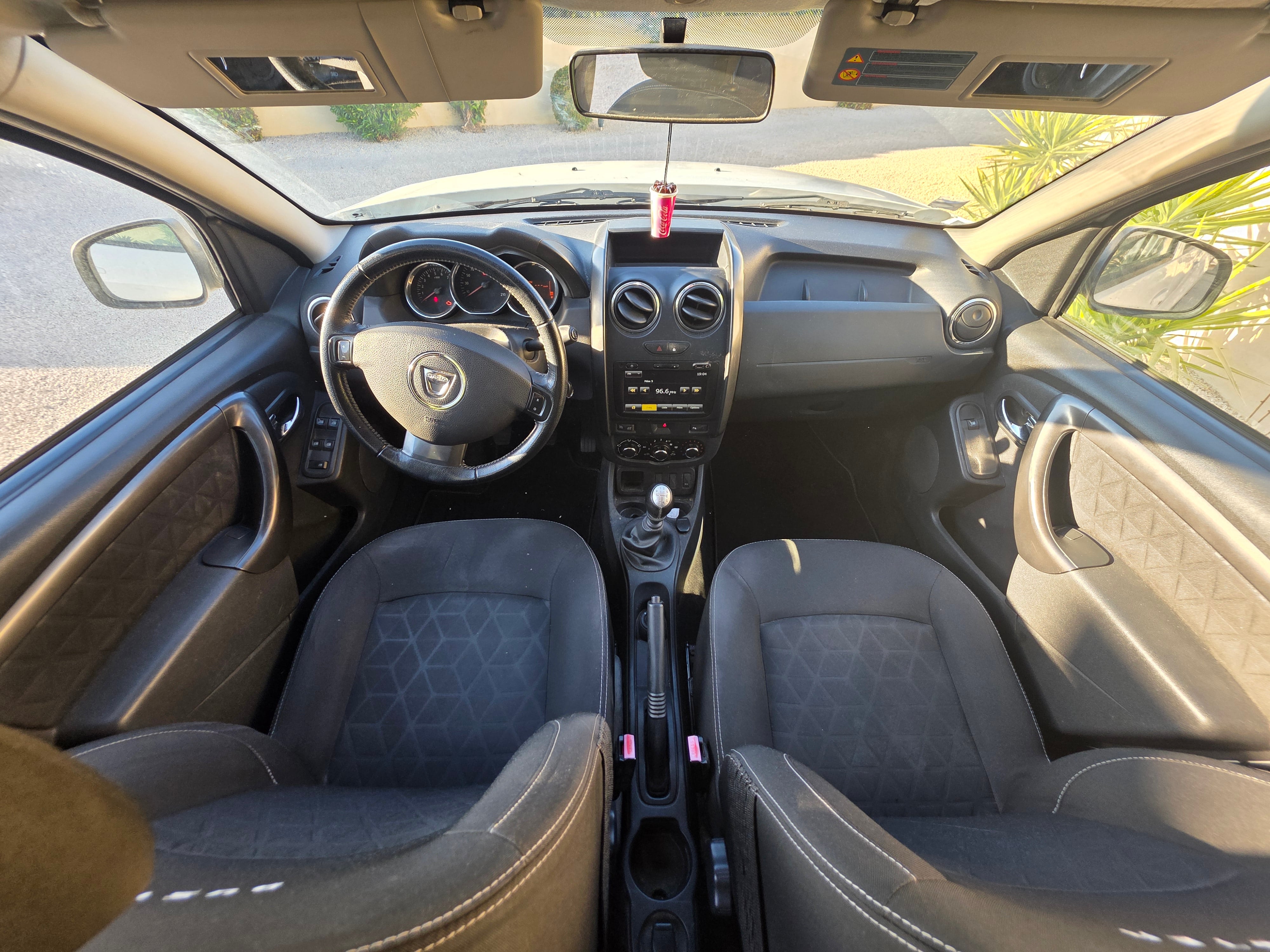 Dacia Duster 1.5 dci avec GPS