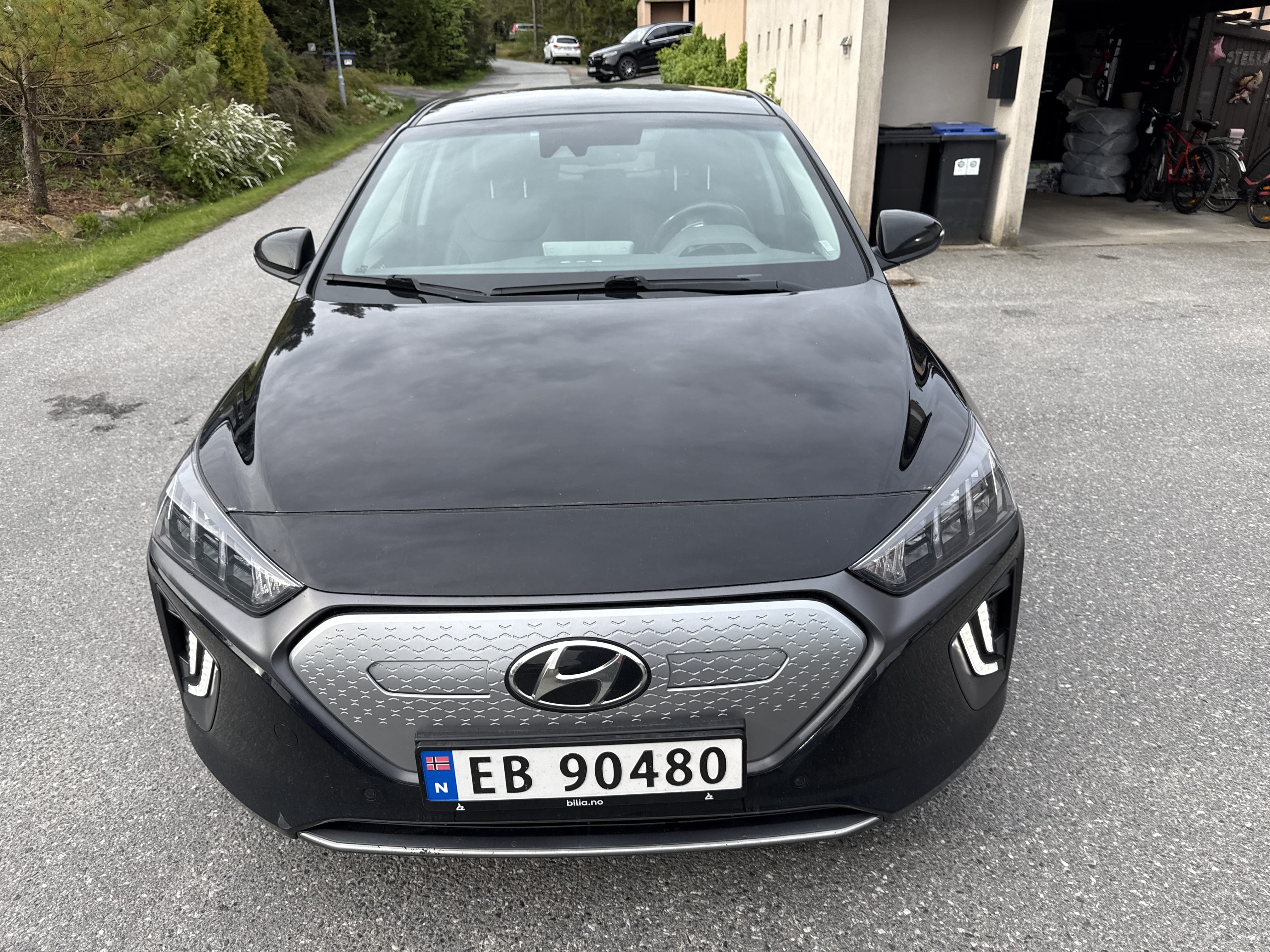 Hyundai Ioniq med Cruisekontroll