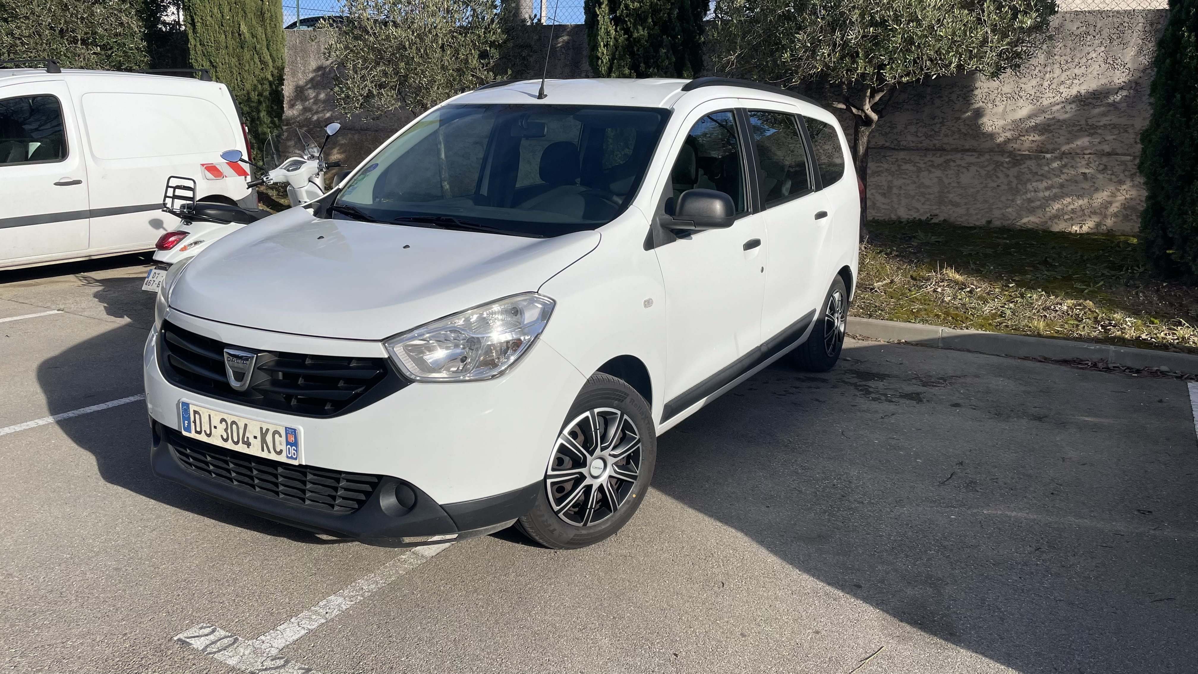 Dacia Lodgy 1.6 l essence, 2014, GPL, 7 zitplaatsen