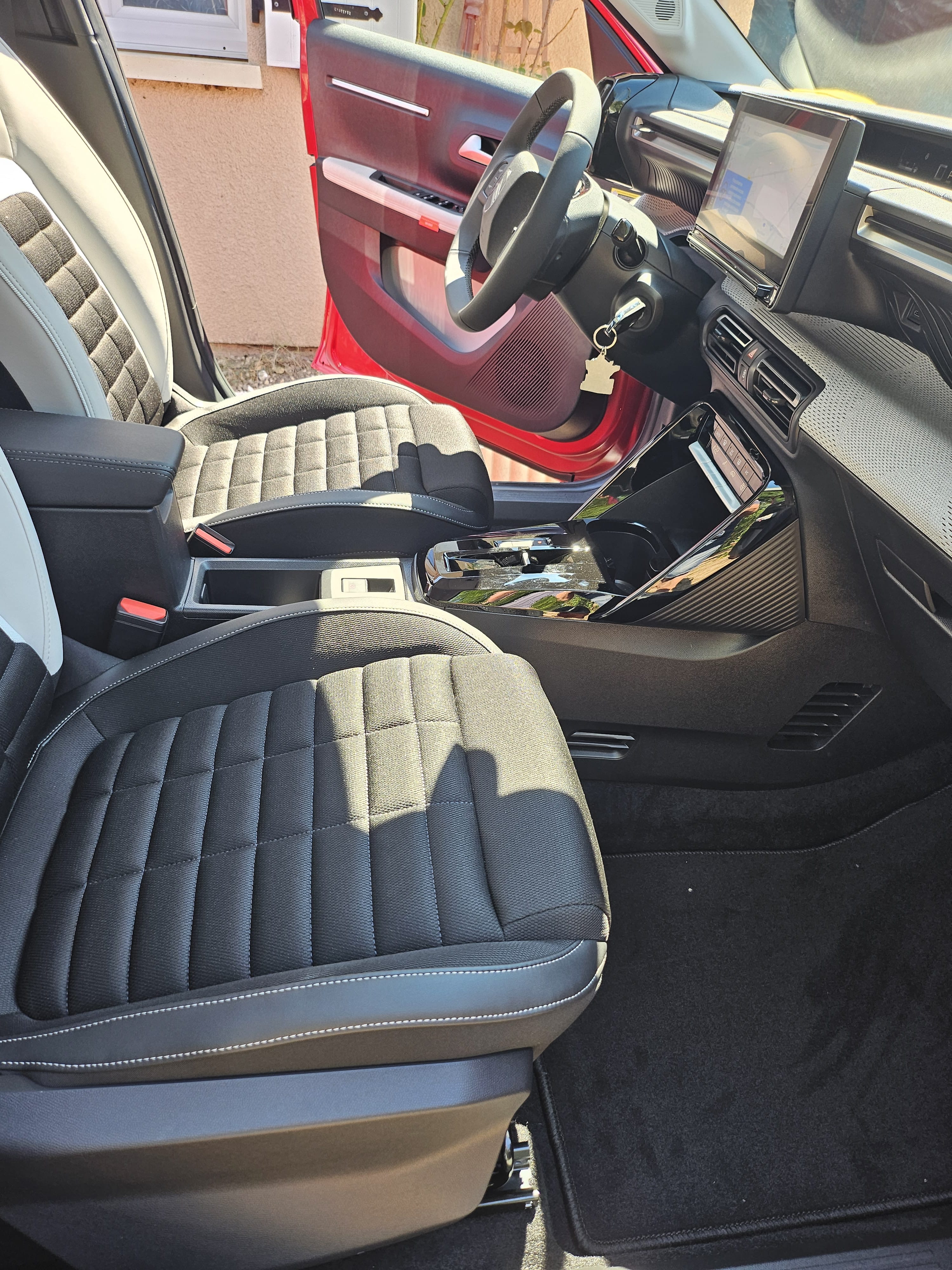 Citroen C3 Aircross Hybride avec Entrée audio / iPod