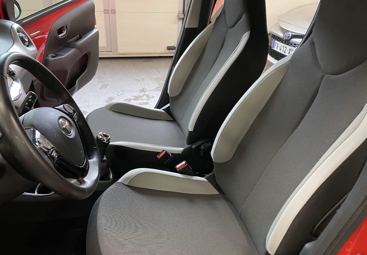 Toyota Aygo II avec Entrée audio / iPod