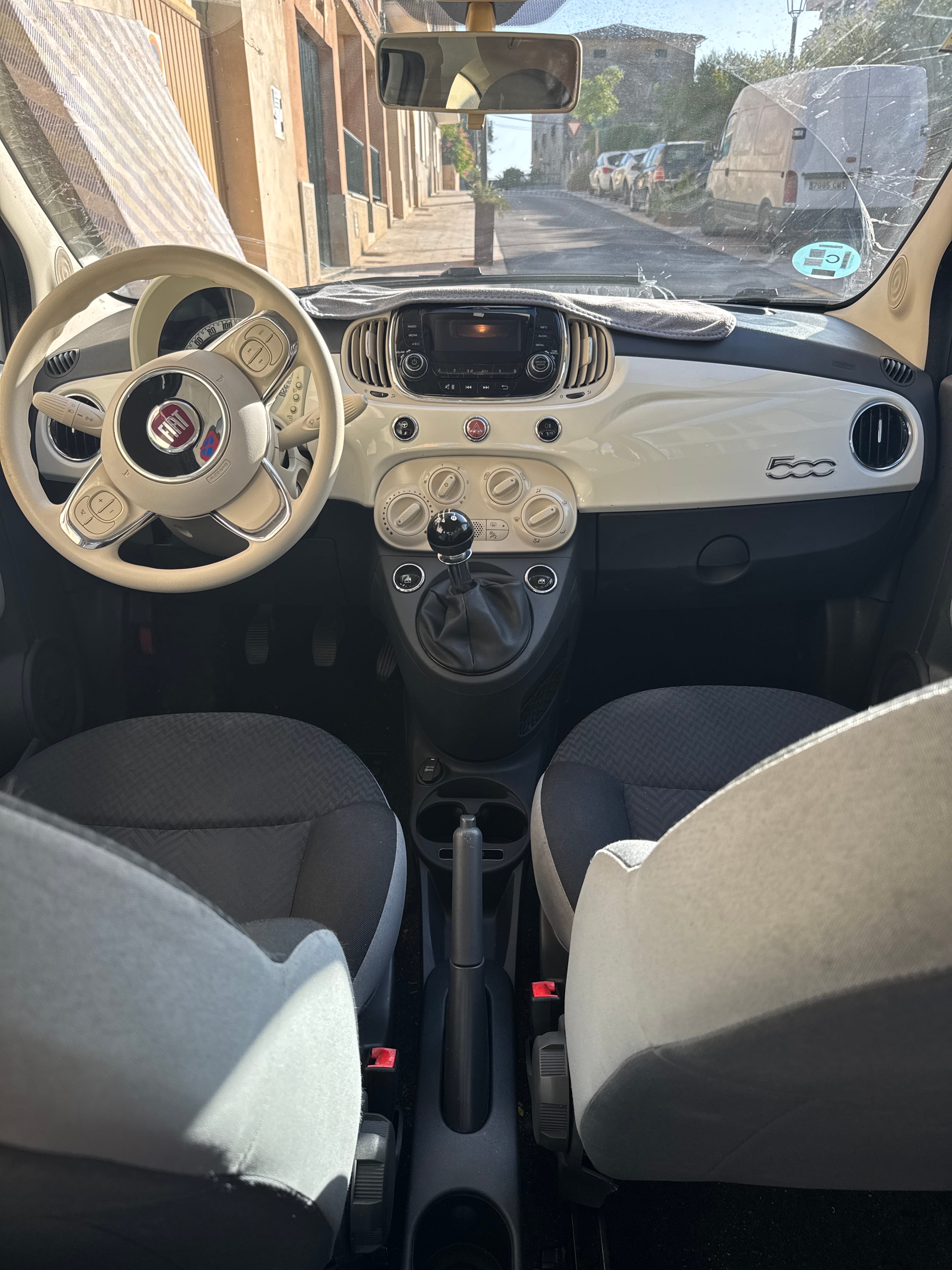 Fiat 500 con Radio 