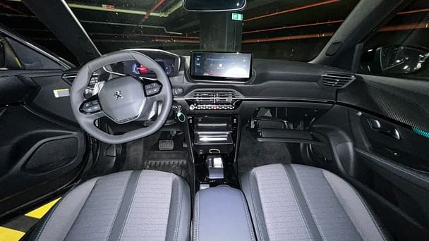 Peugeot 2008 avec Dashcam
