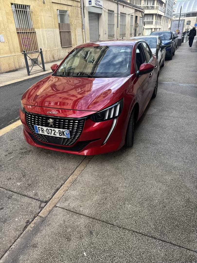 Peugeot 208 avec Climatisation