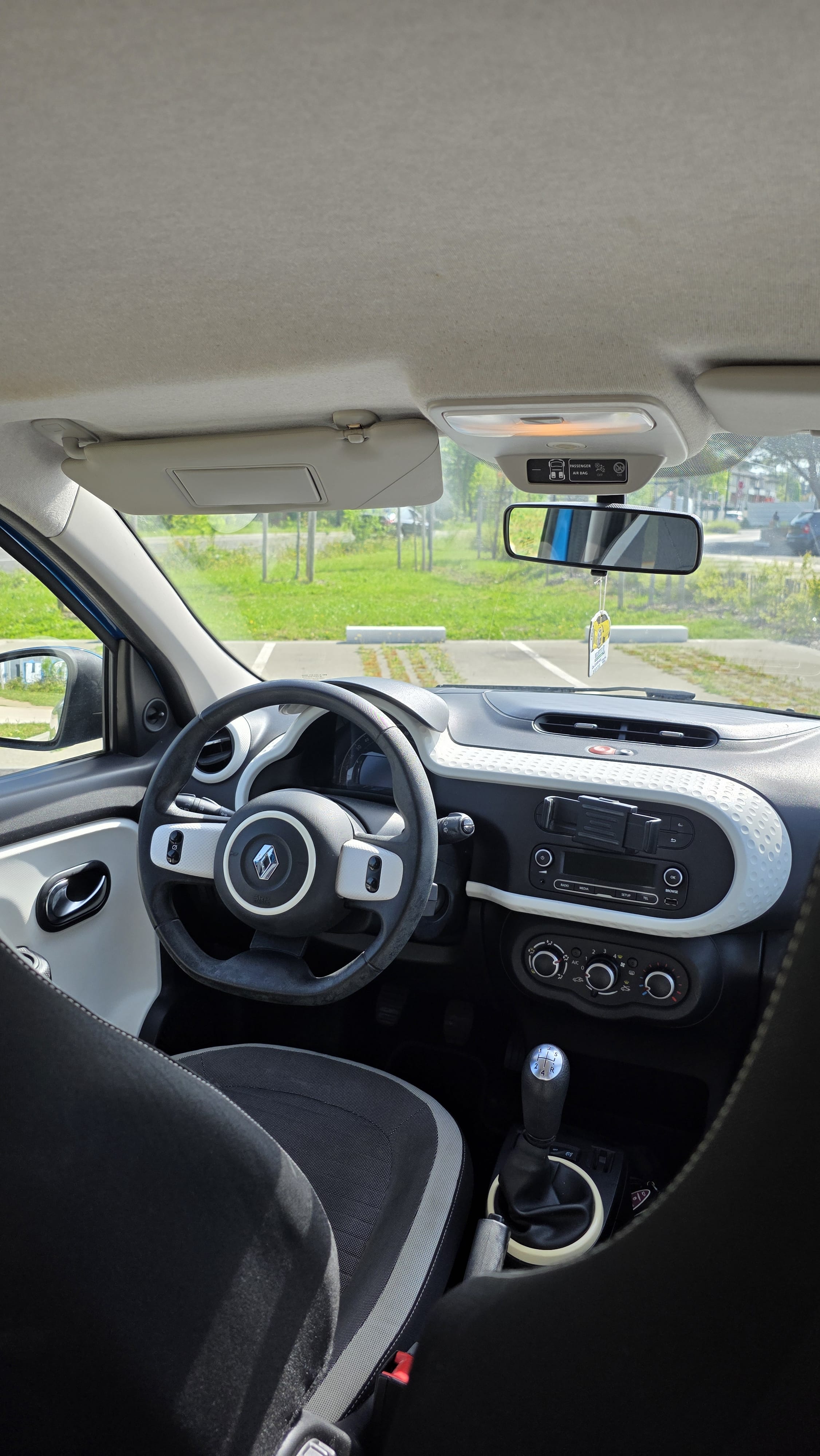 Renault Twingo III met Bluetooth audio