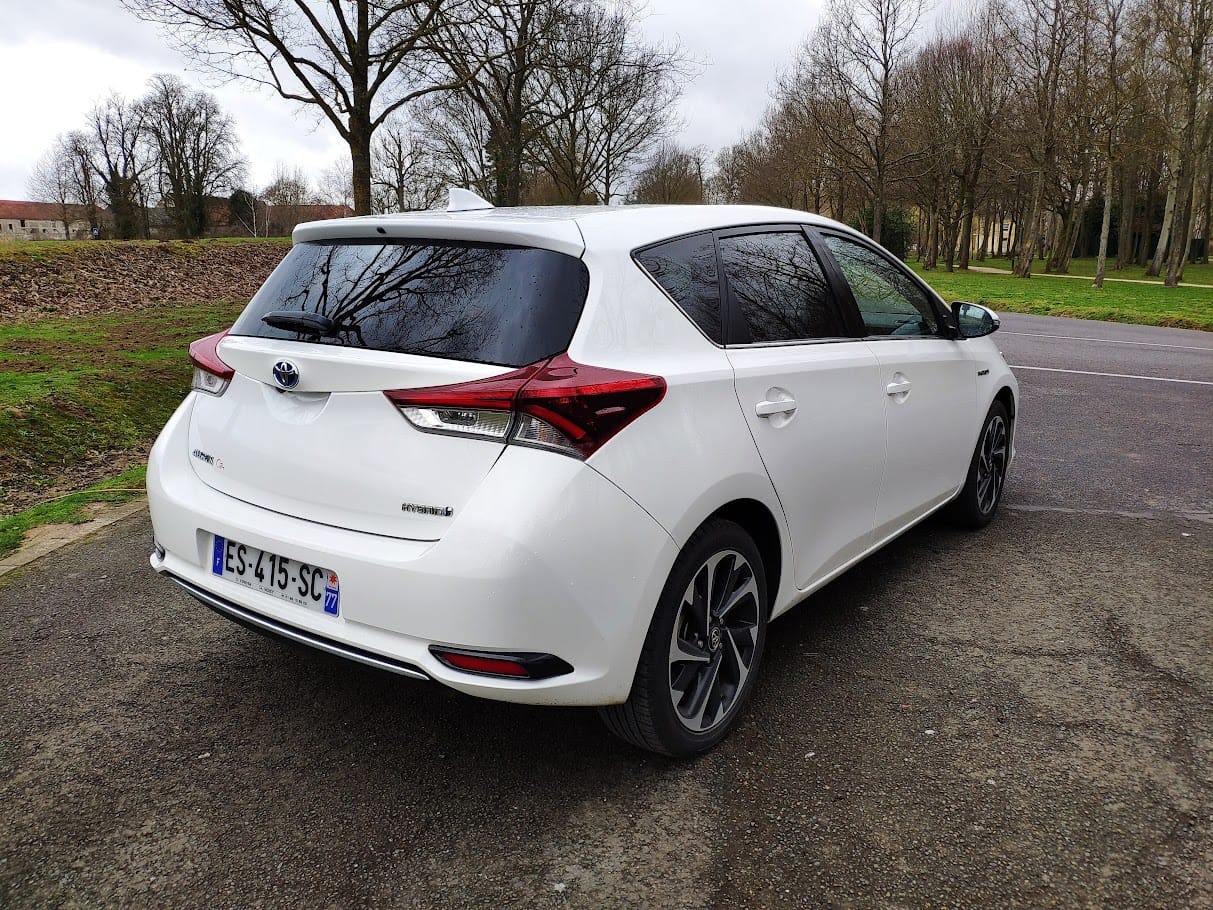 Toyota Auris avec GPS