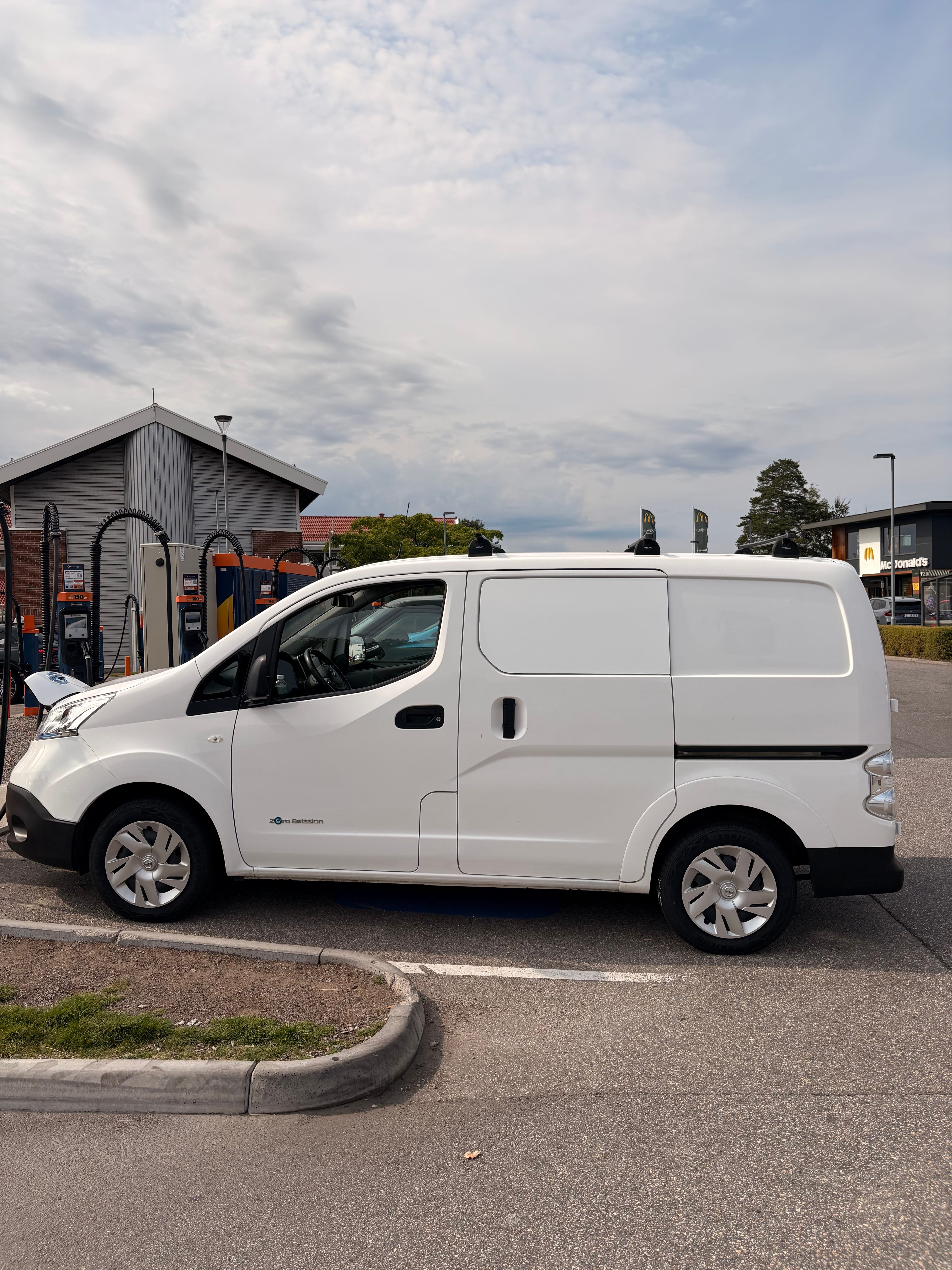 Nissan e-NV200 Varebil med Aircondition