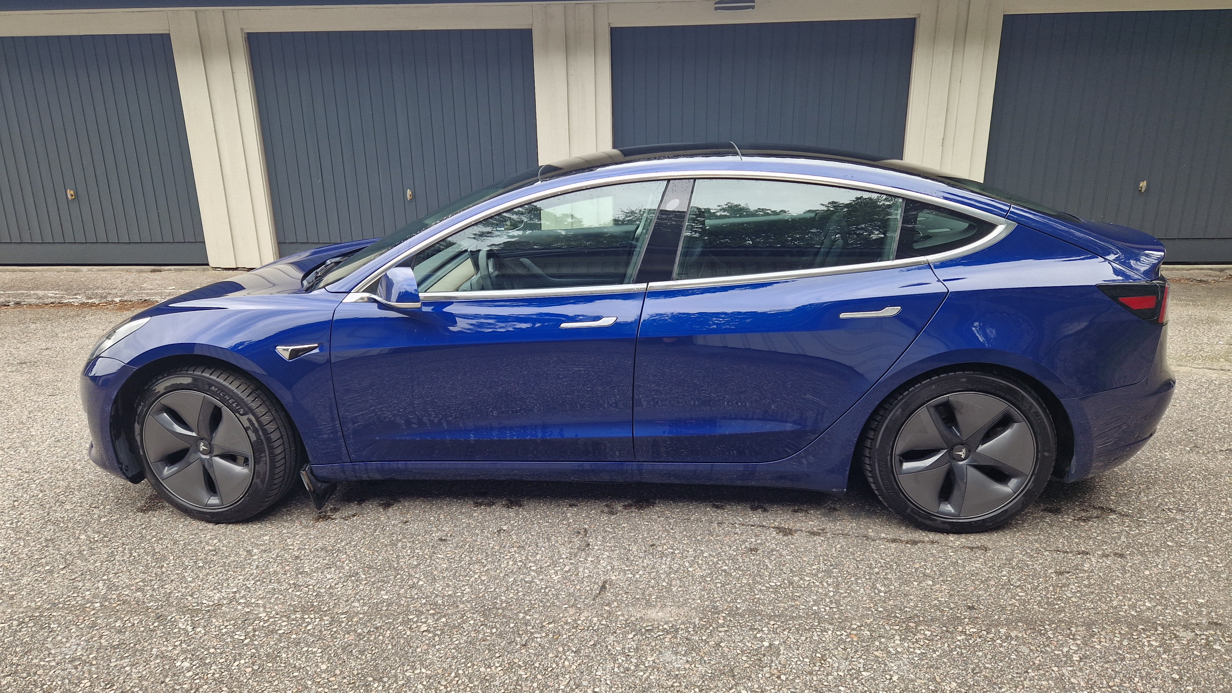 Tesla Model 3 Long Range med Aircondition