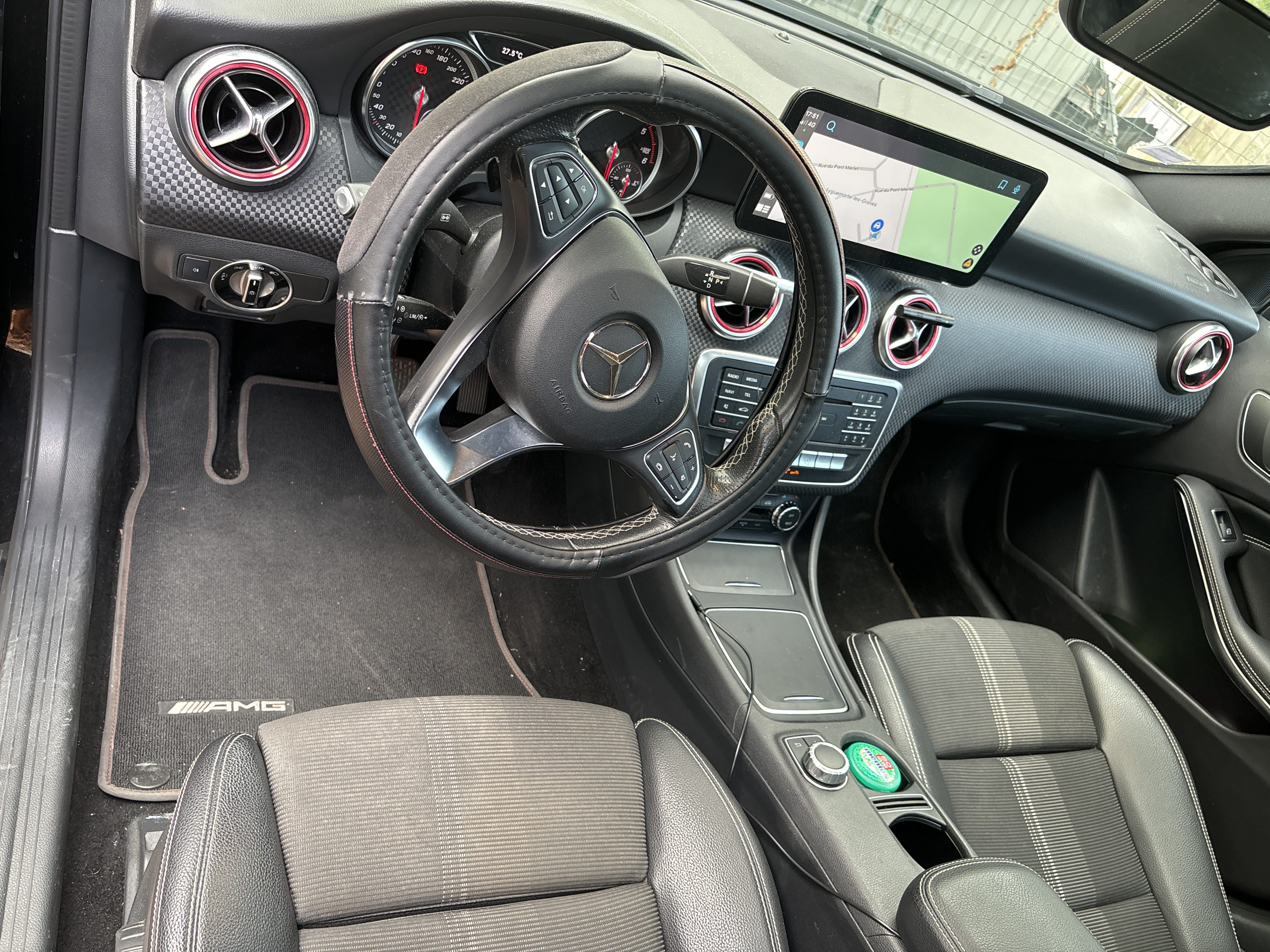 Mercedes-Benz Classe A avec Audio Bluetooth