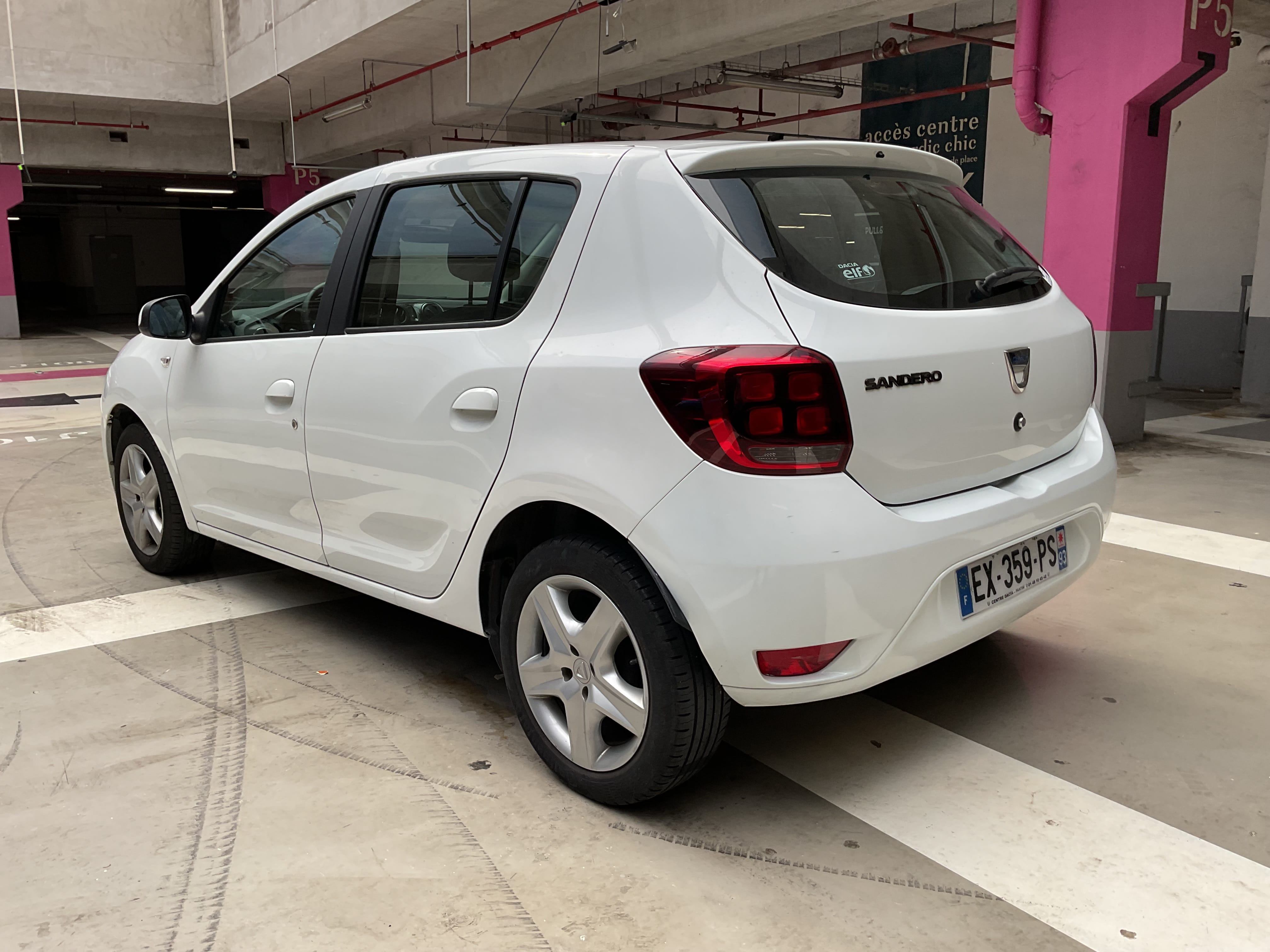 Dacia Sandero avec Audio Bluetooth