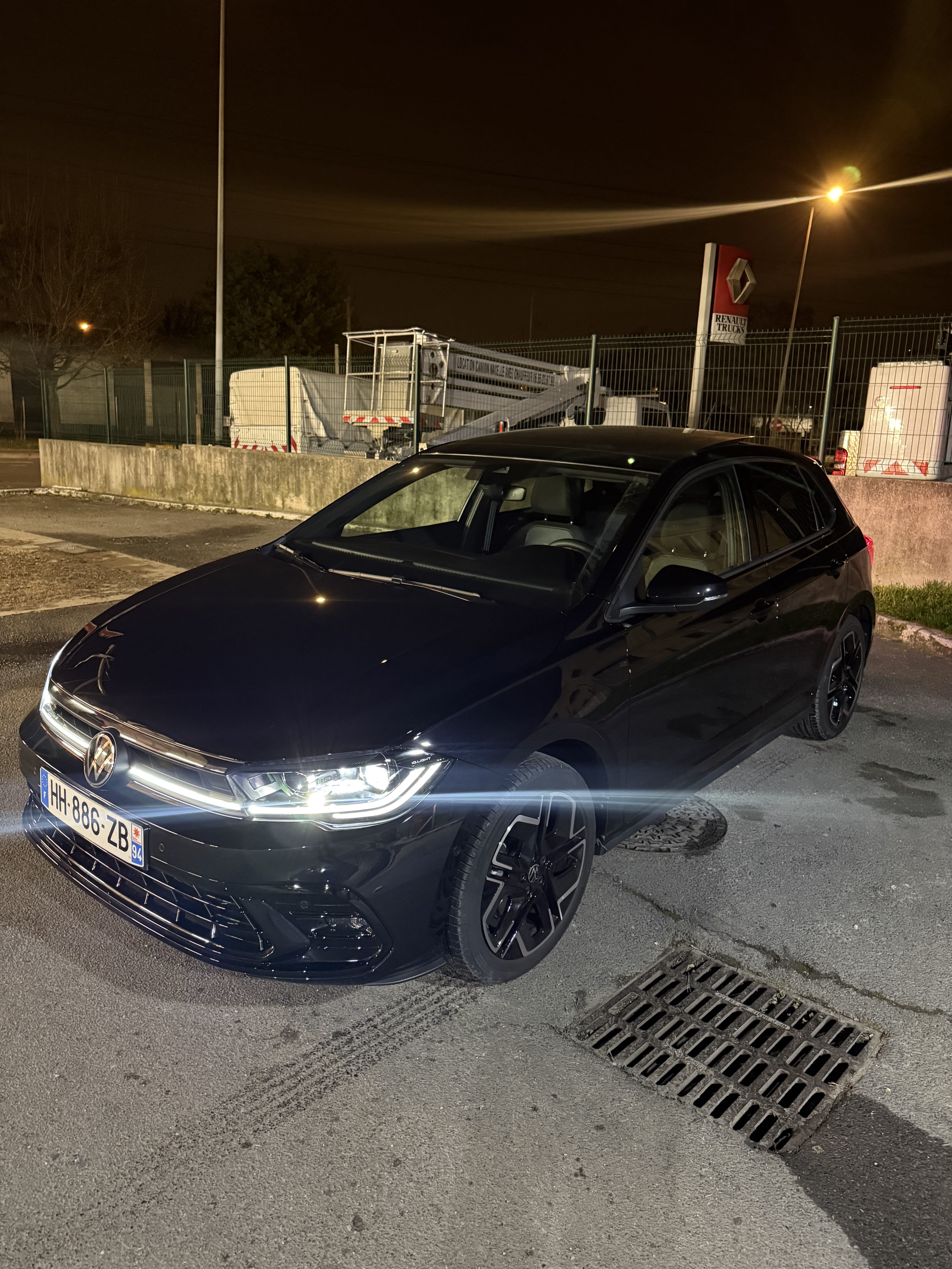 Volkswagen Polo R-Line avec Audio Bluetooth