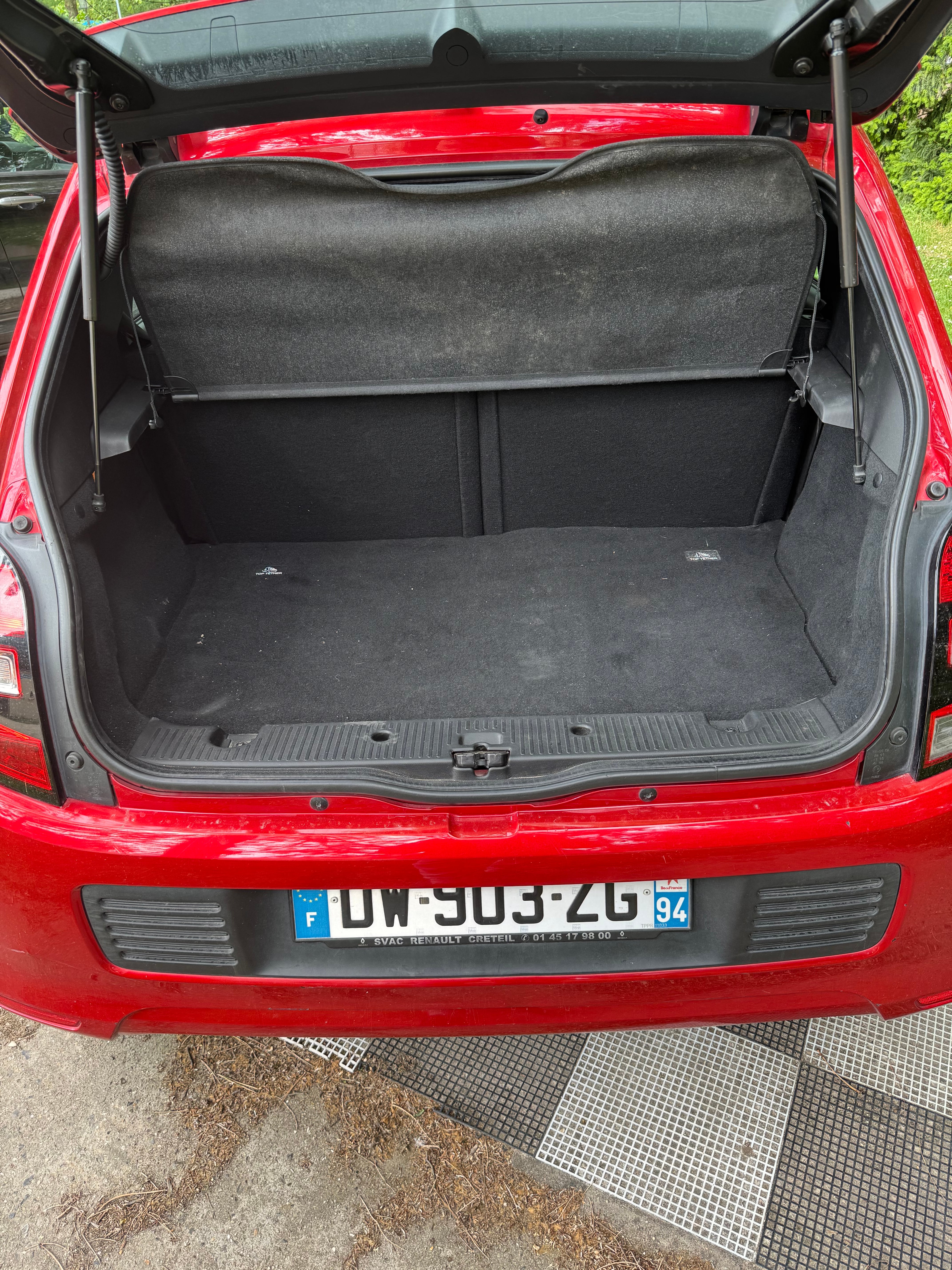 Renault Twingo III avec Autoradio