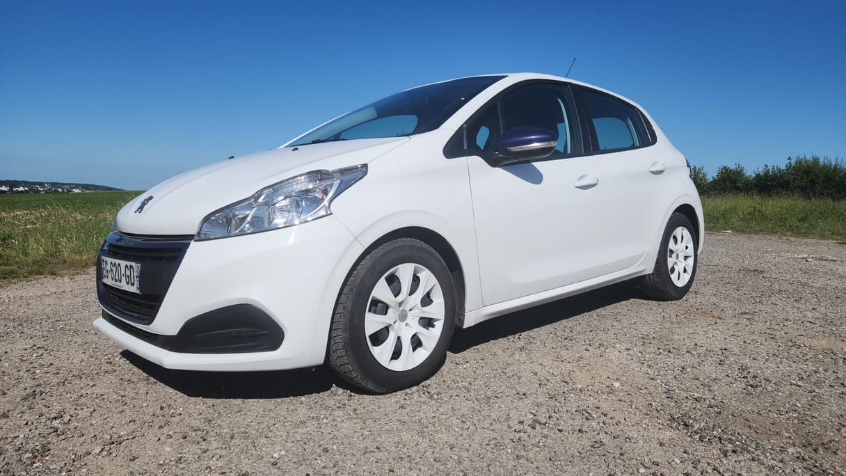 Peugeot 208 avec Climatisation