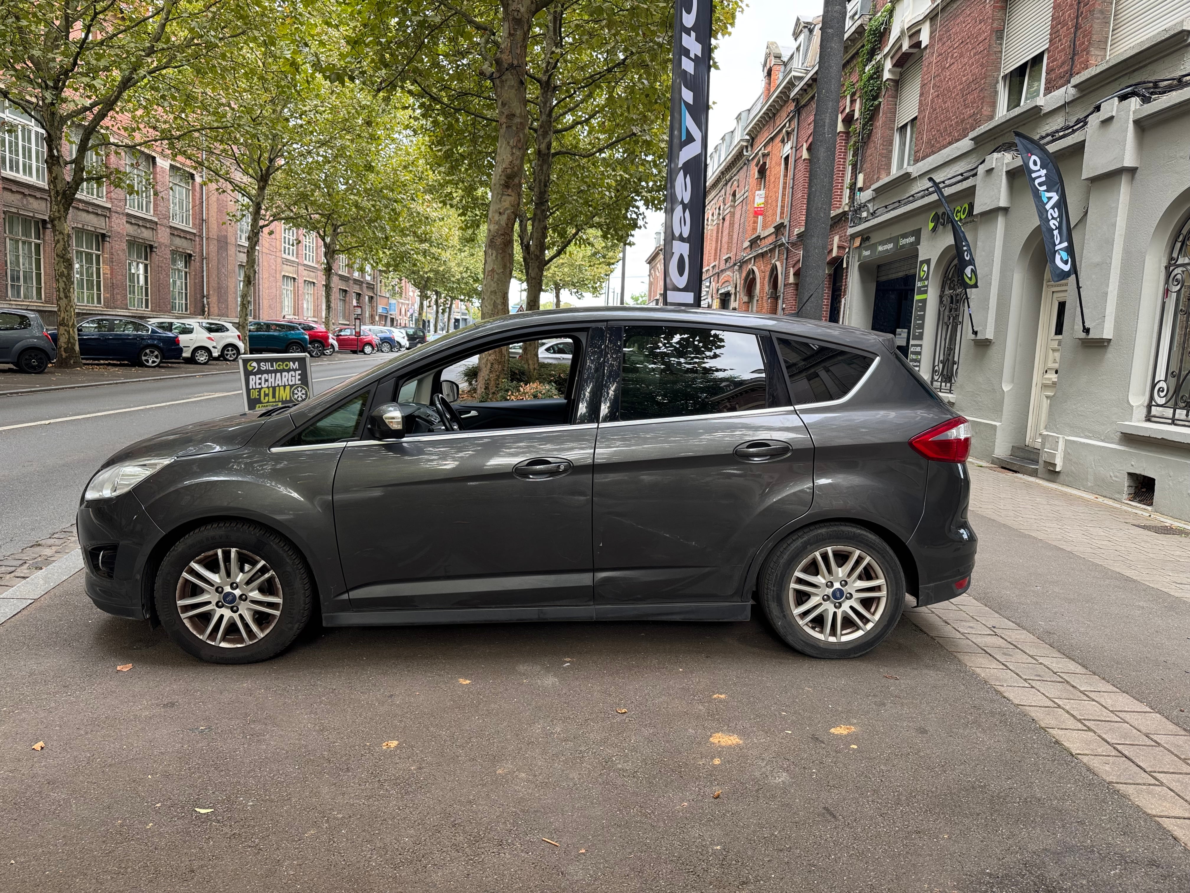 Ford C-Max avec Climatisation