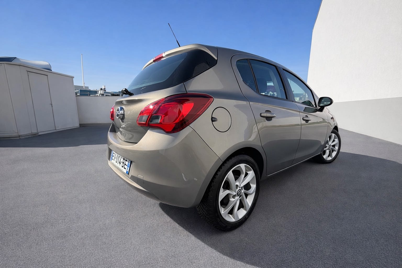 Opel Corsa avec Climatisation