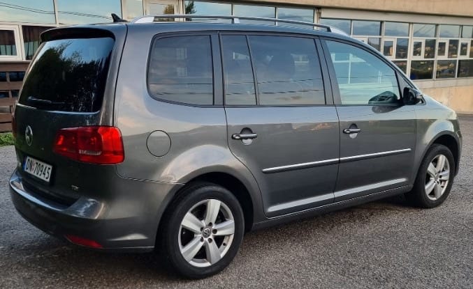 Volkswagen Touran med Vinterdekk