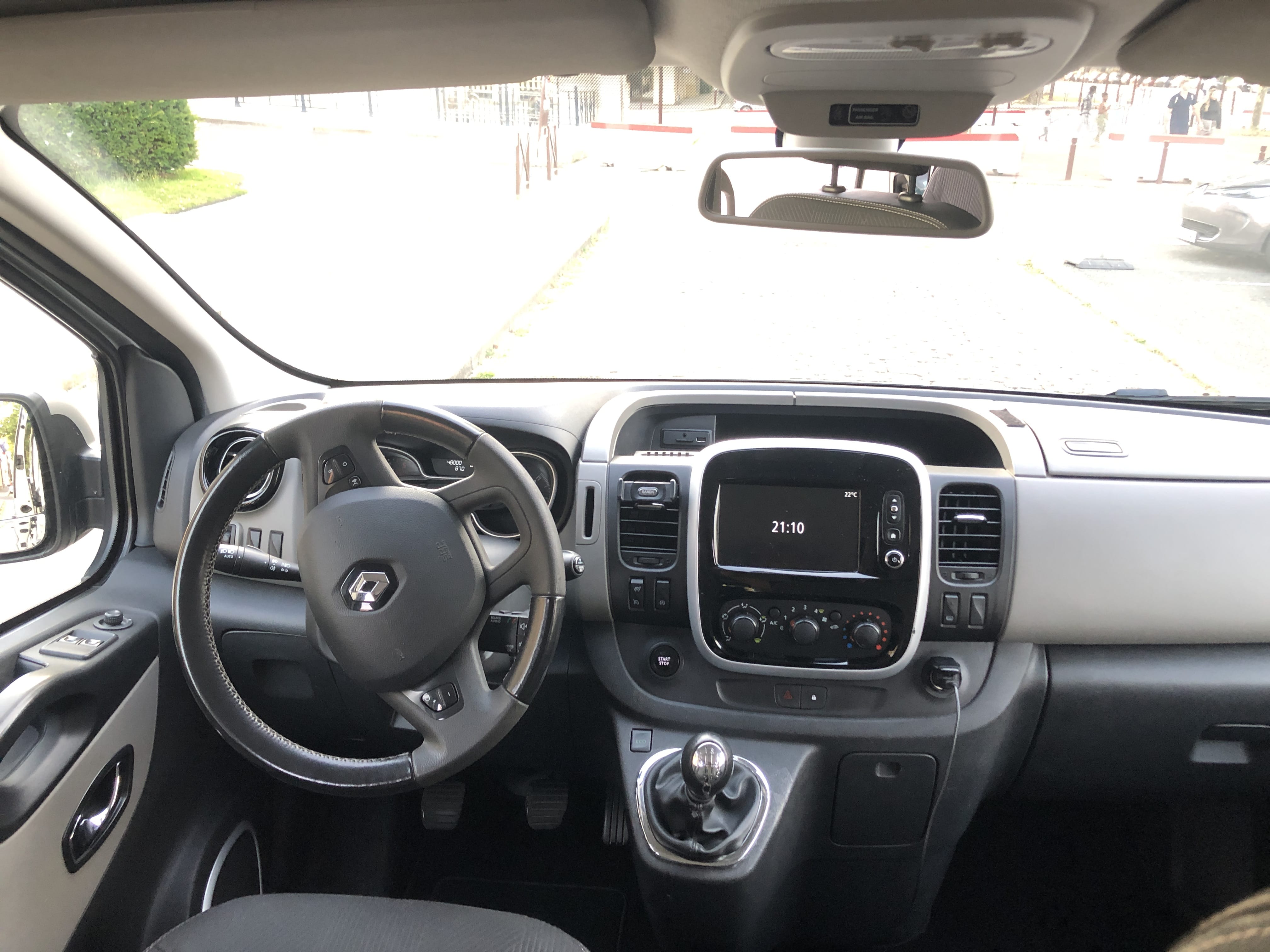 Renault Trafic Passenger avec Siège bébé
