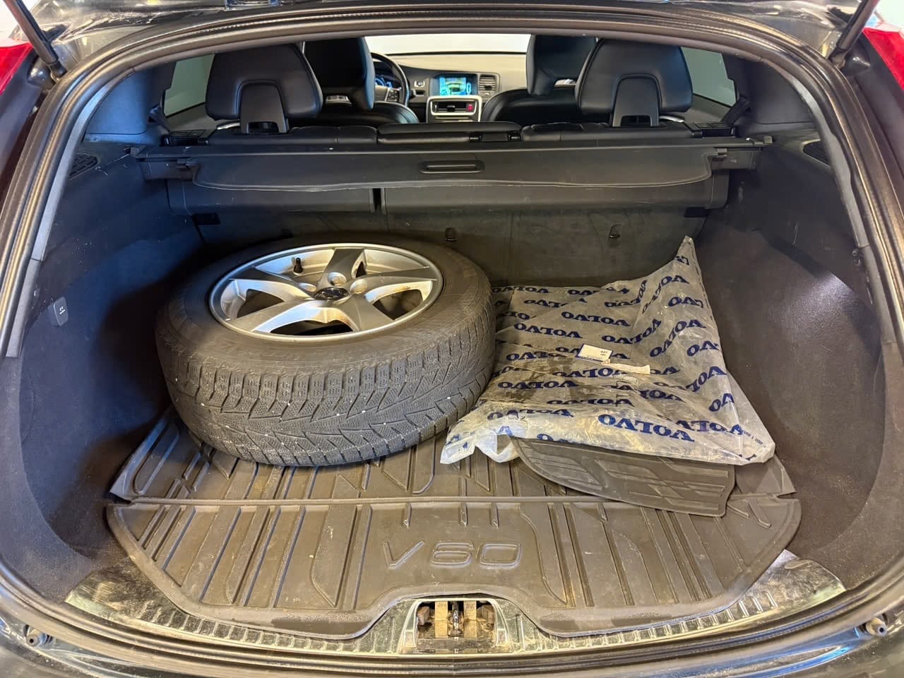 Volvo V60 med Lydinngang