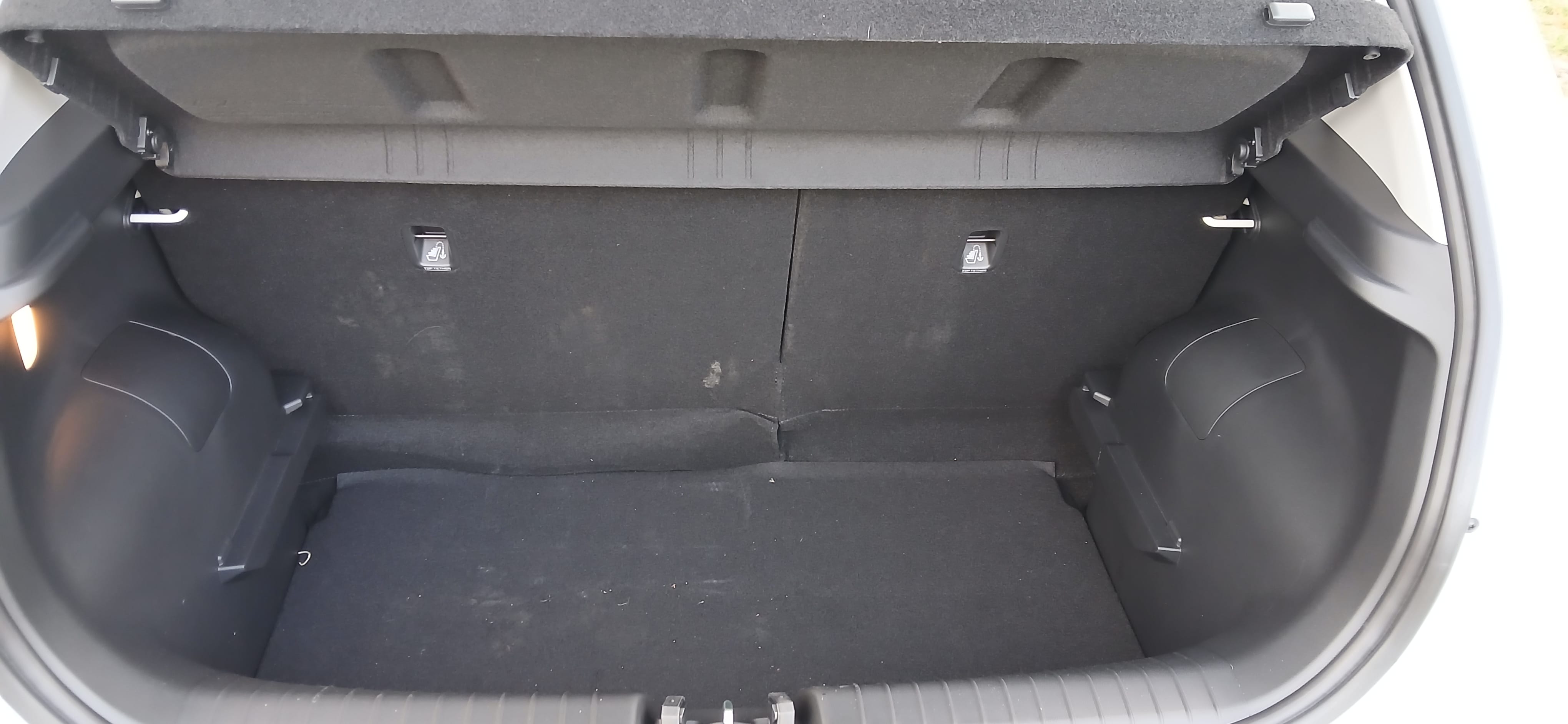 Hyundai Inster  Autonomie 350 KM - Charge rapide - 49 KW - avec Audio Bluetooth