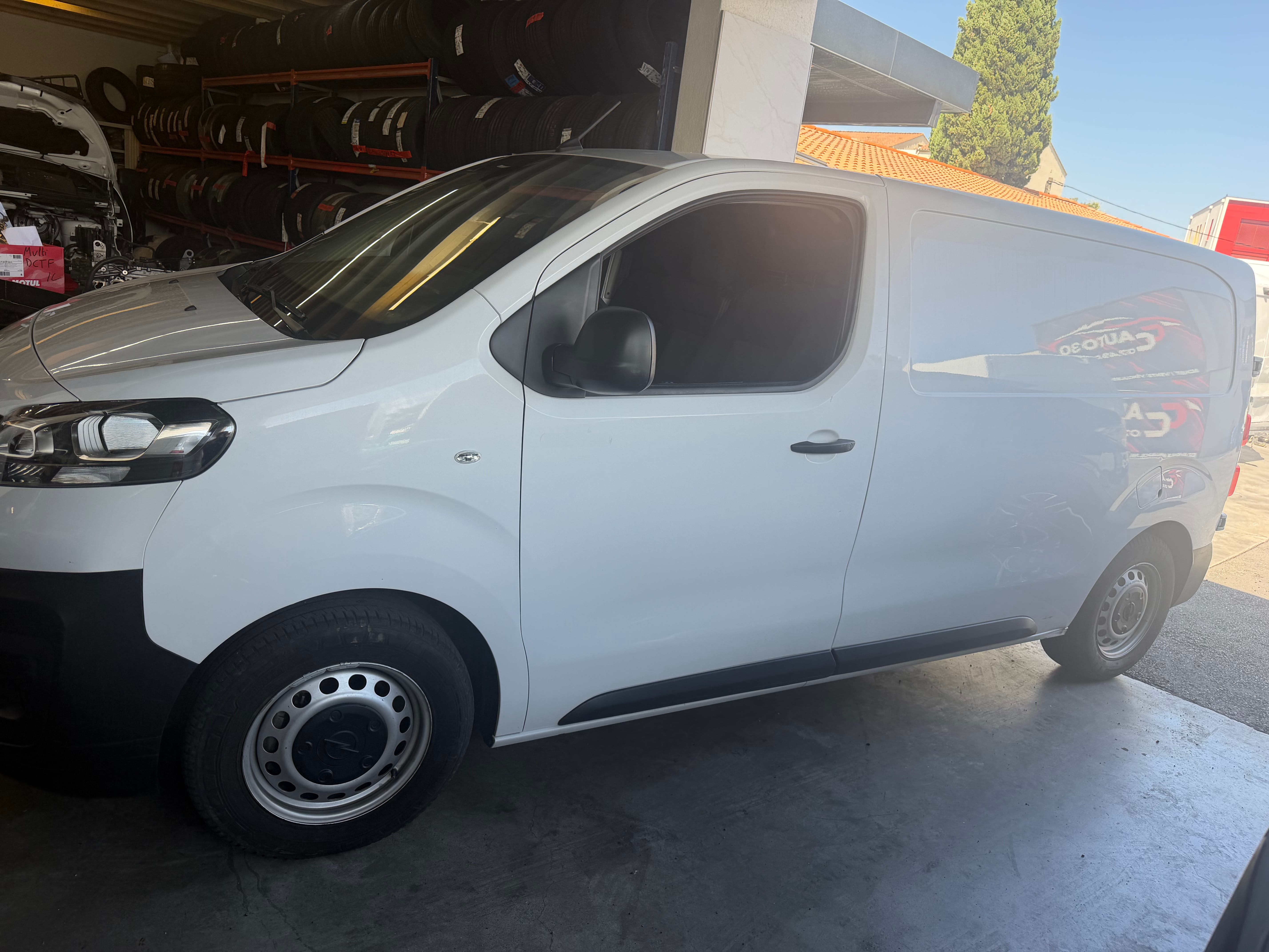 Opel Vivaro, 2023, Diesel