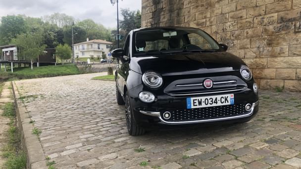 Fiat 500 Louez la Nouvelle Fiat 500 – Citadine Iconique, Économique & Confortable à Bordeaux !