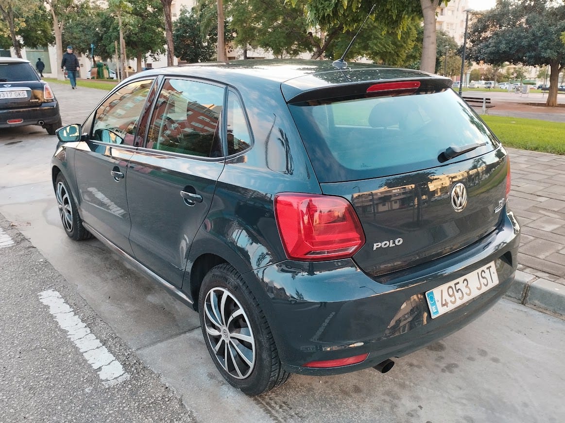 Volkswagen Polo con Audio Bluetooth
