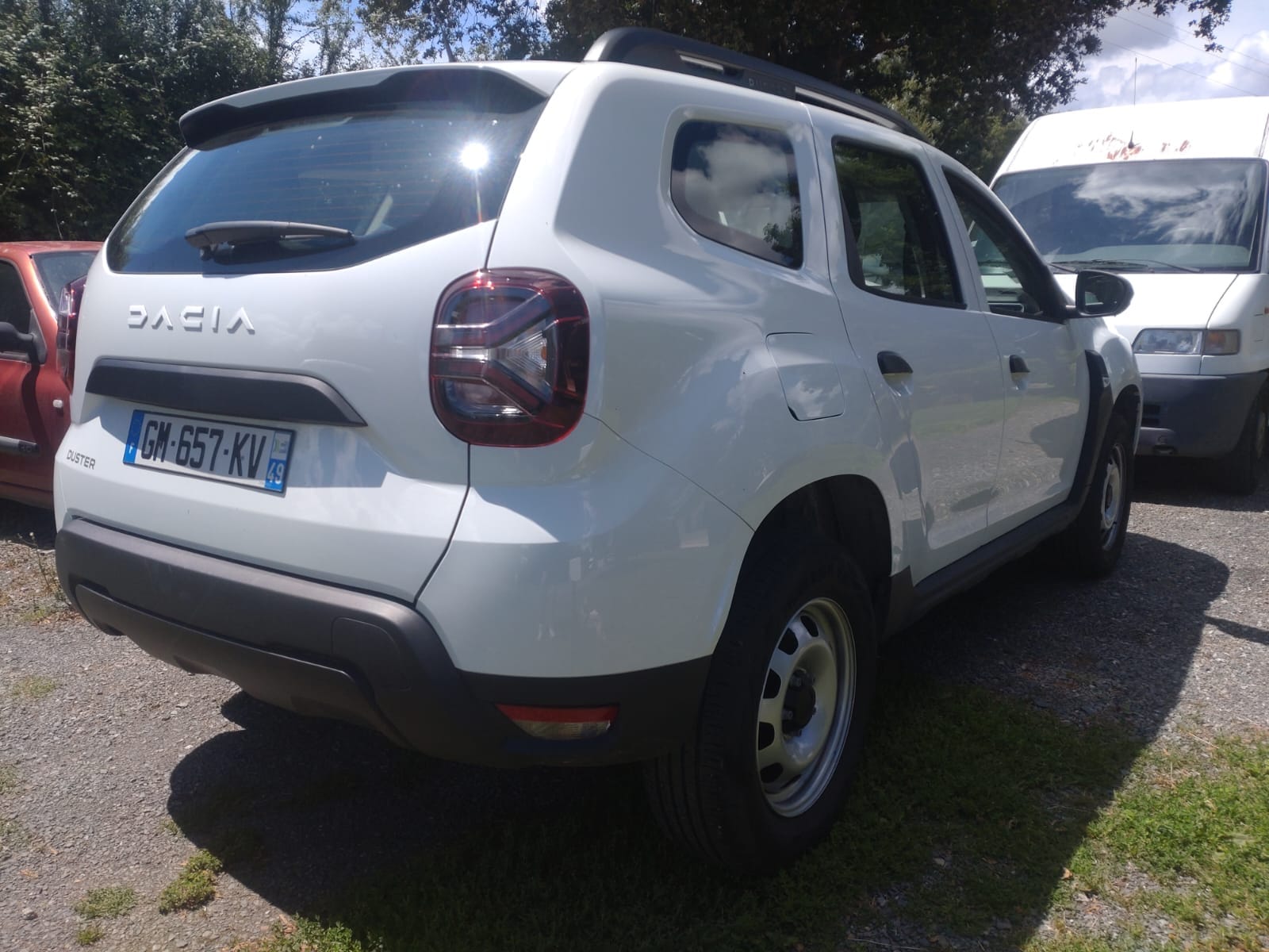 Dacia Duster avec Entrée audio / iPod