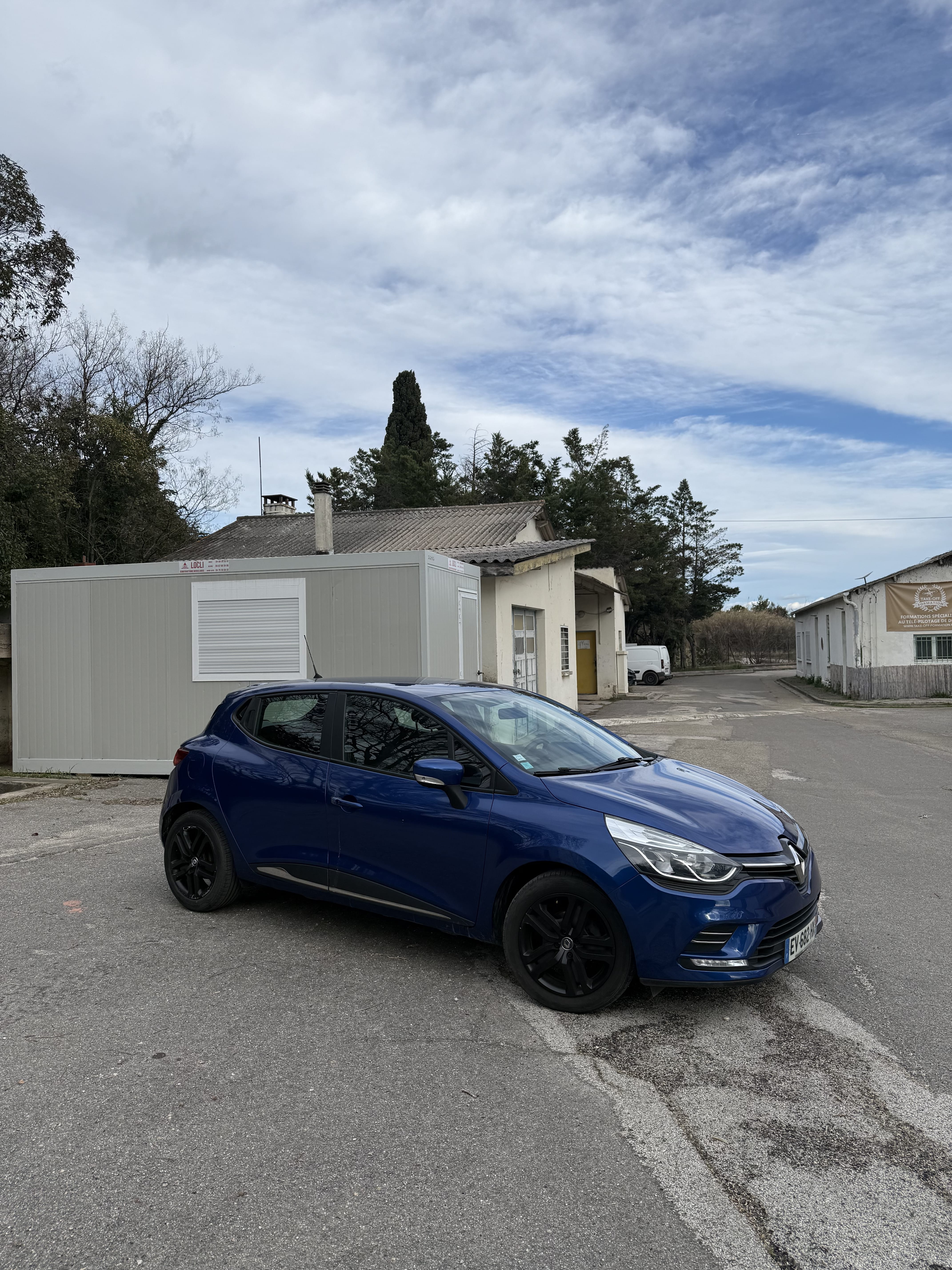 Renault Clio with Air conditioning