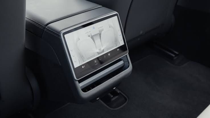 Tesla Model 3 Standard Range Plus mit Tempomat