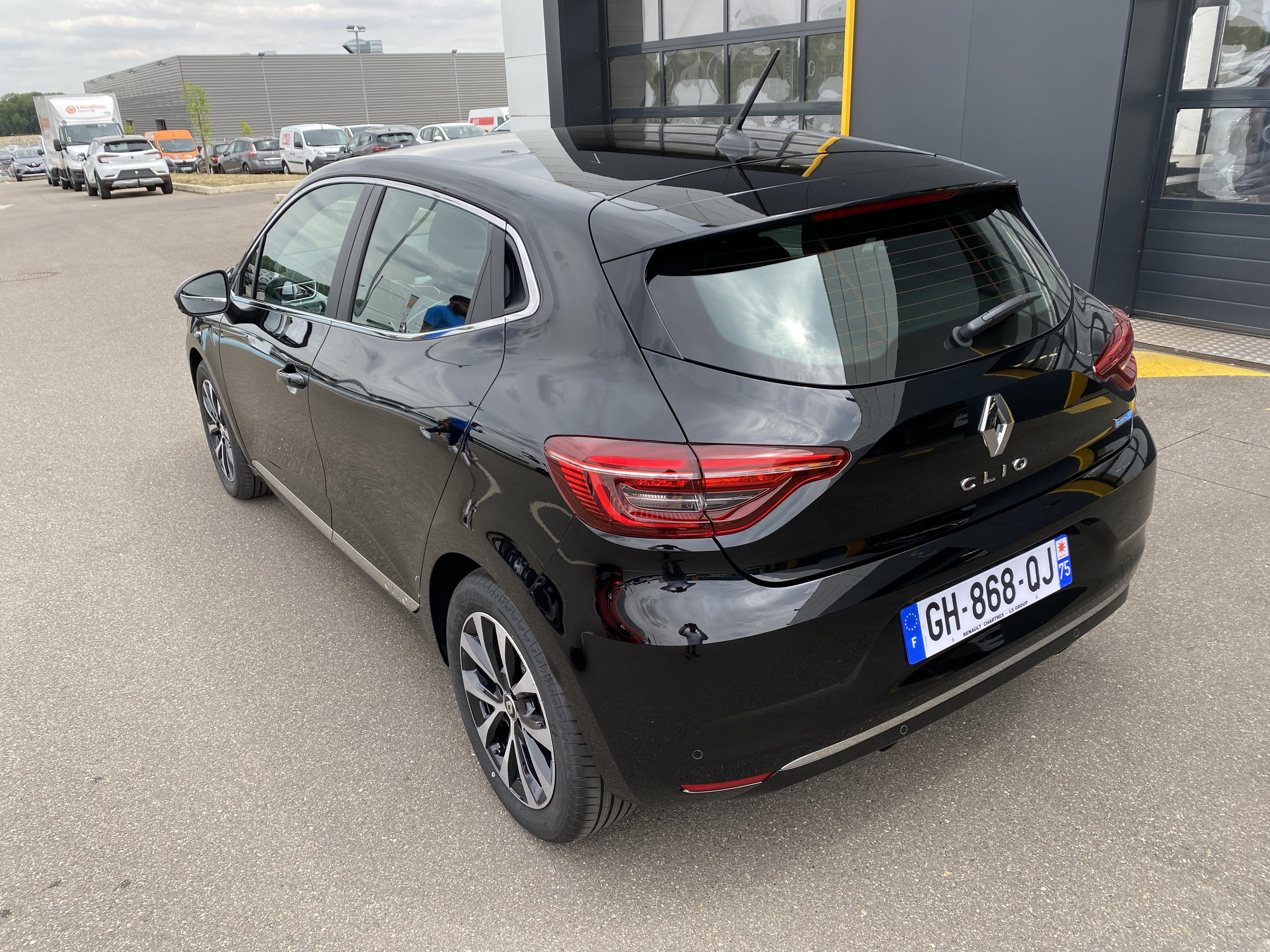 Renault Clio E-tech Intens avec Climatisation