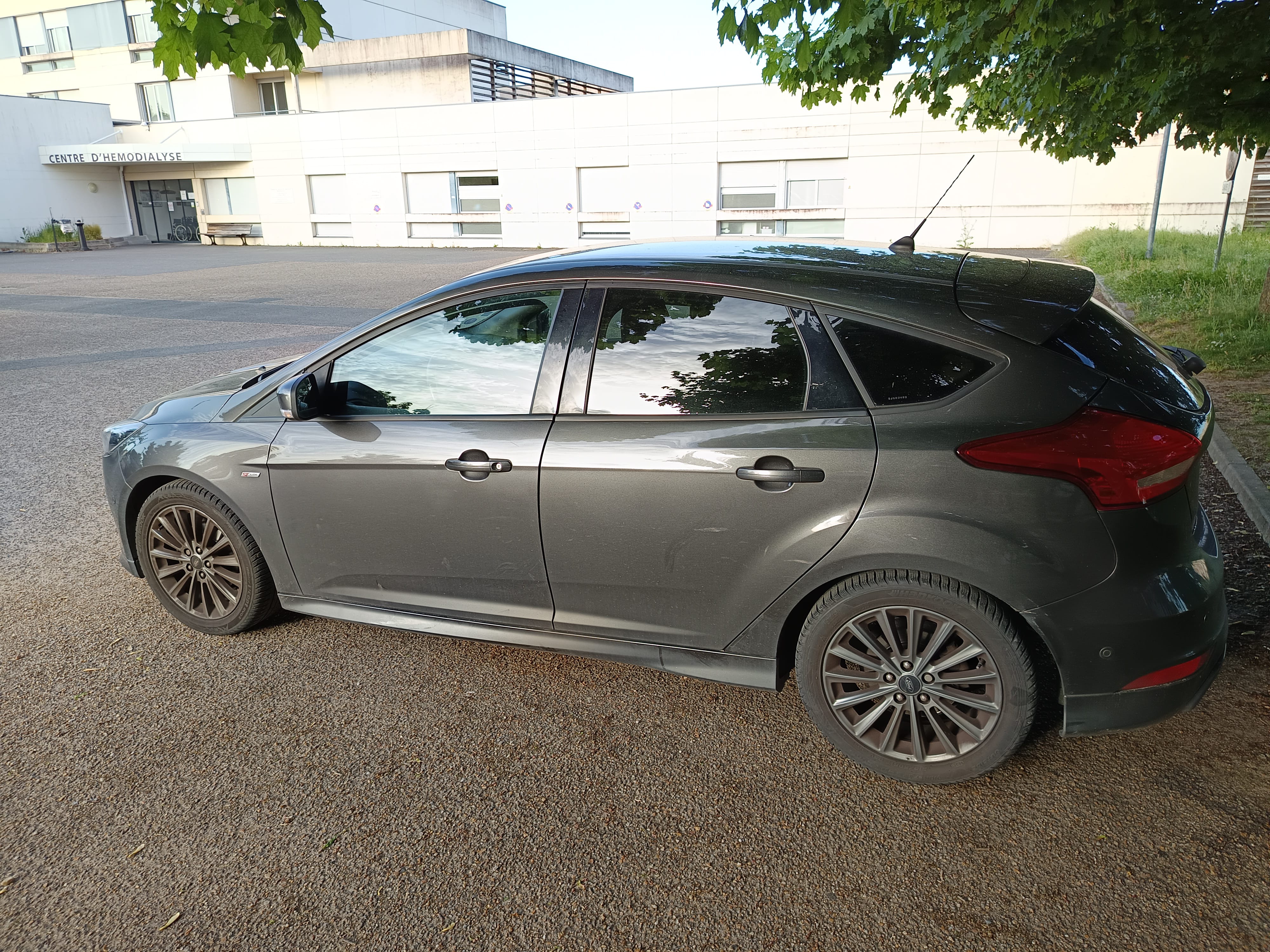 Ford Focus ST Line avec Climatisation