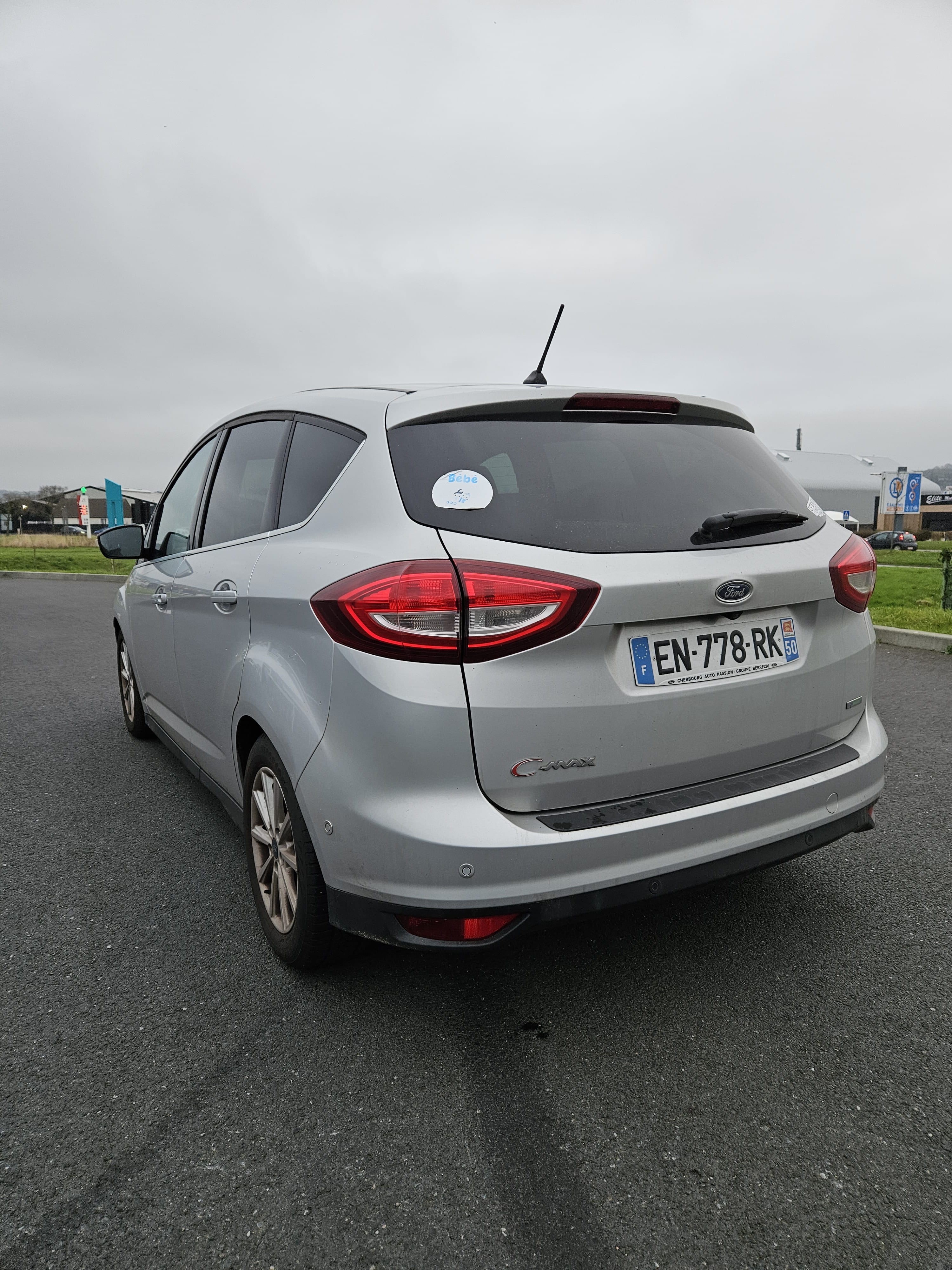 Ford C-Max avec Régulateur de vitesse