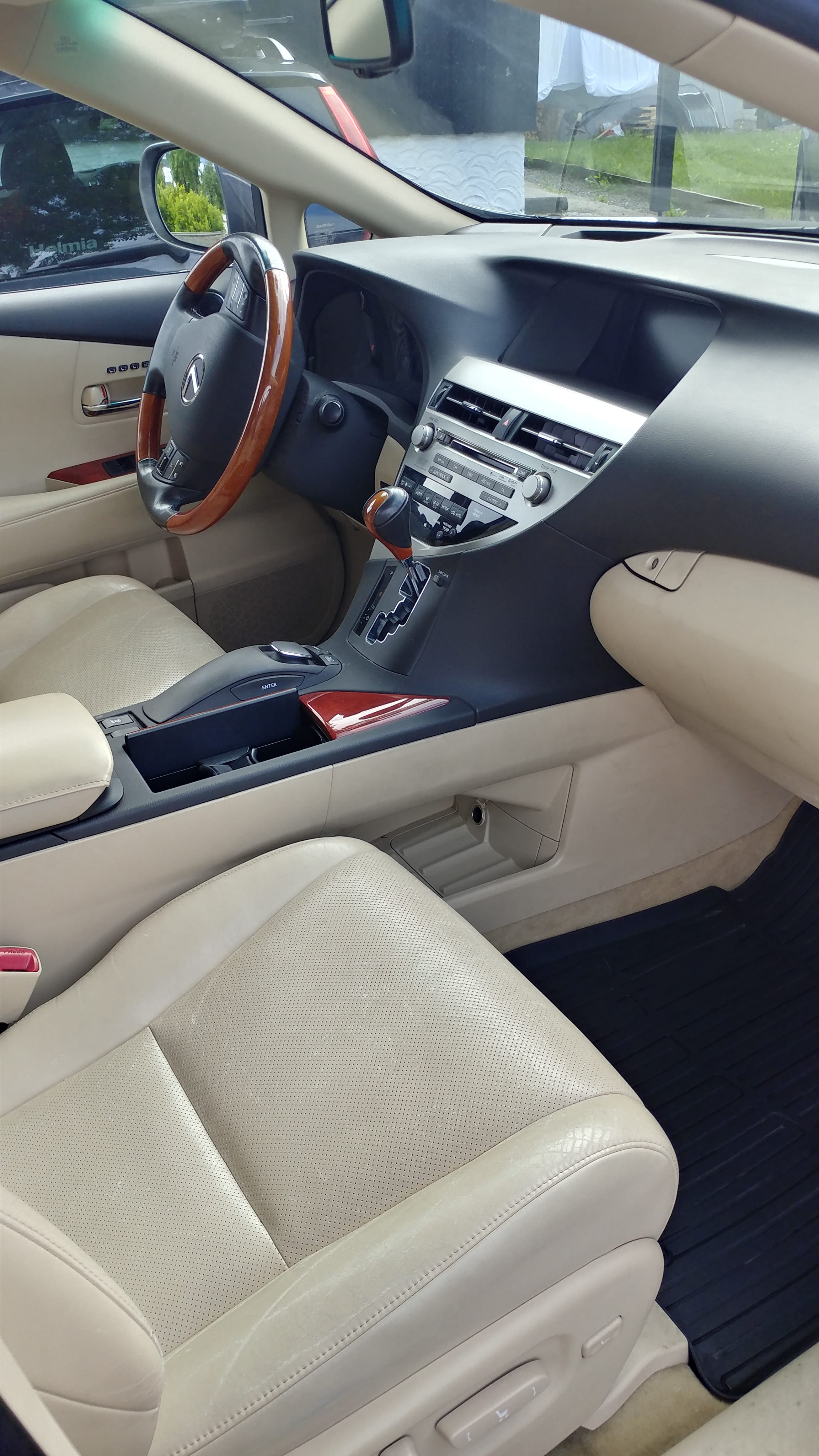 Lexus RX 450h med Bluetooth audio