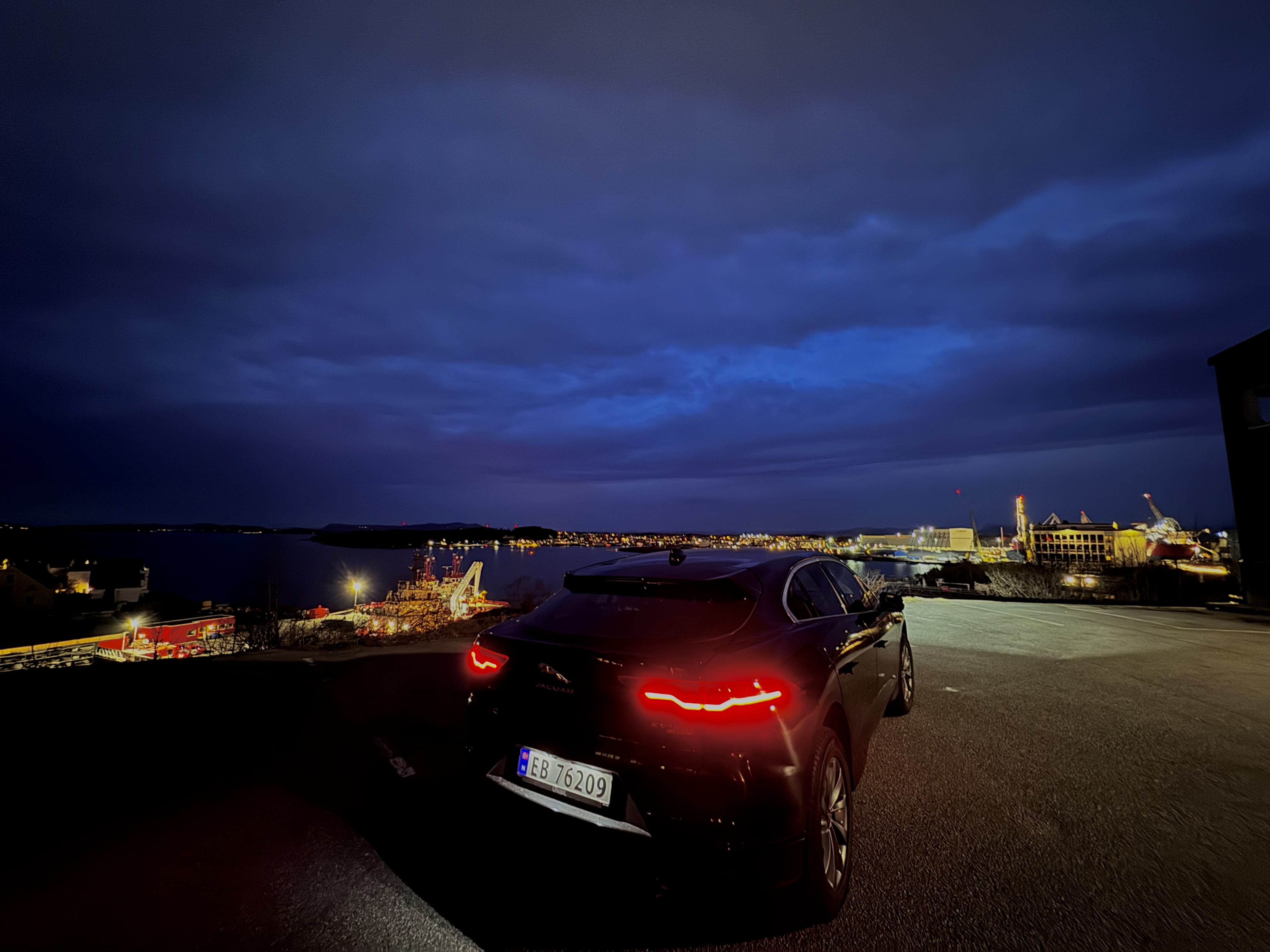 Jaguar I-pace med GPS