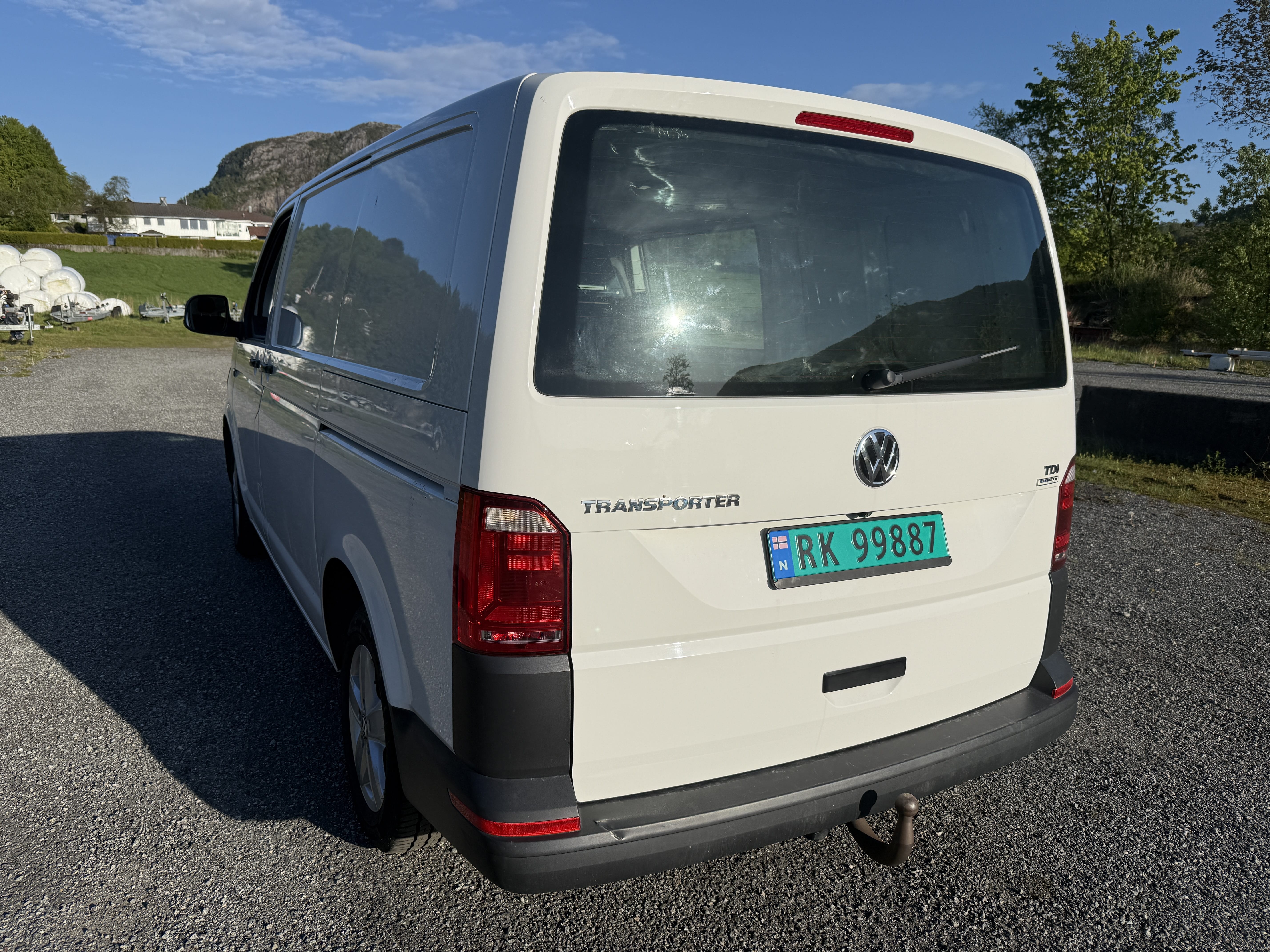 Volkswagen Transporter with GPS