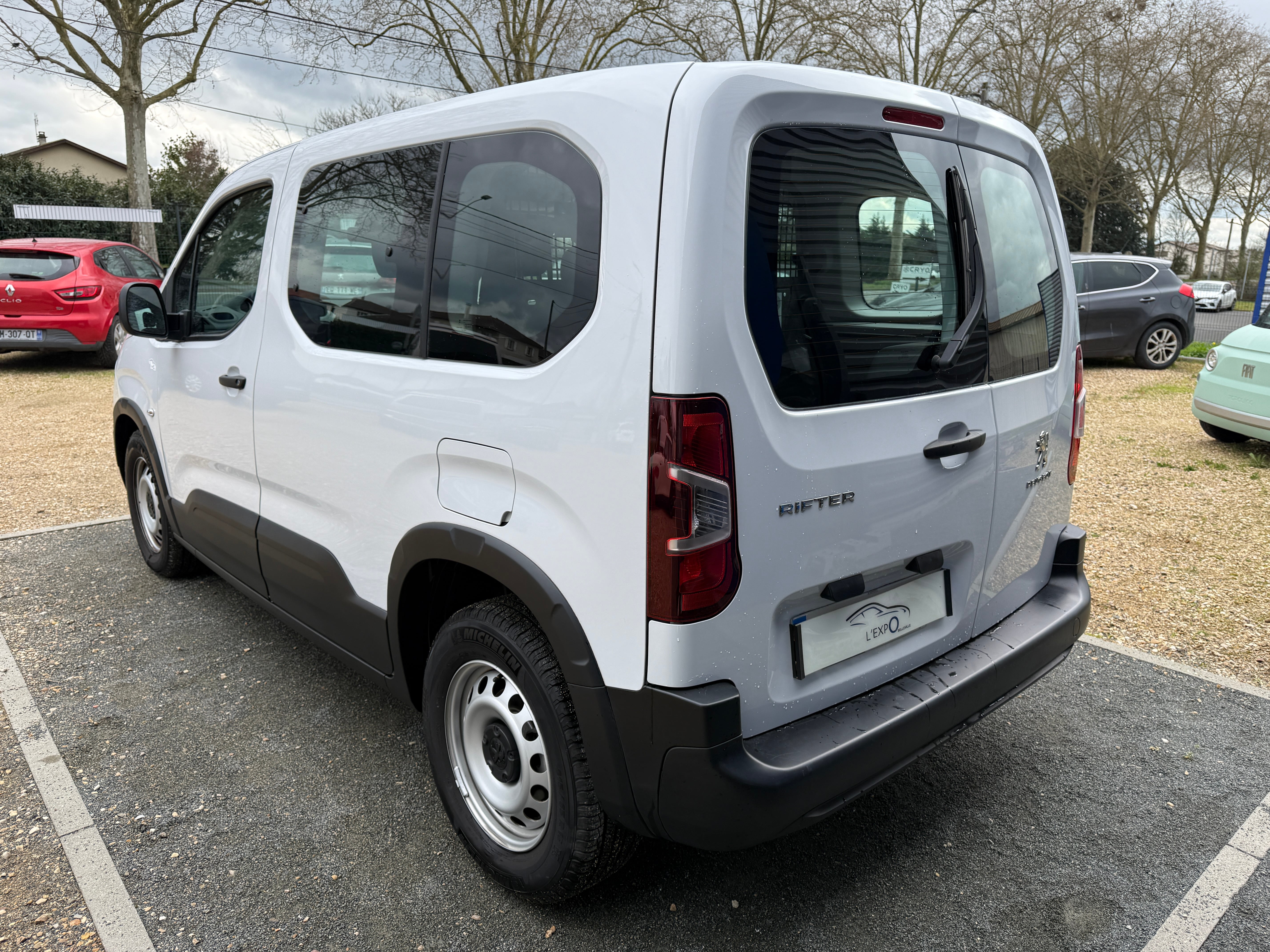 Peugeot Rifter avec Climatisation